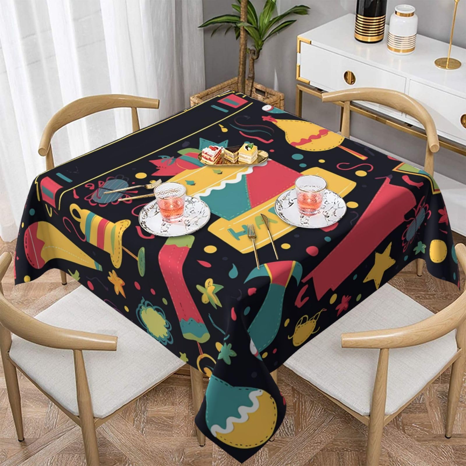 Nappe carrée lavable pour protéger votre table des taches au quotidien
