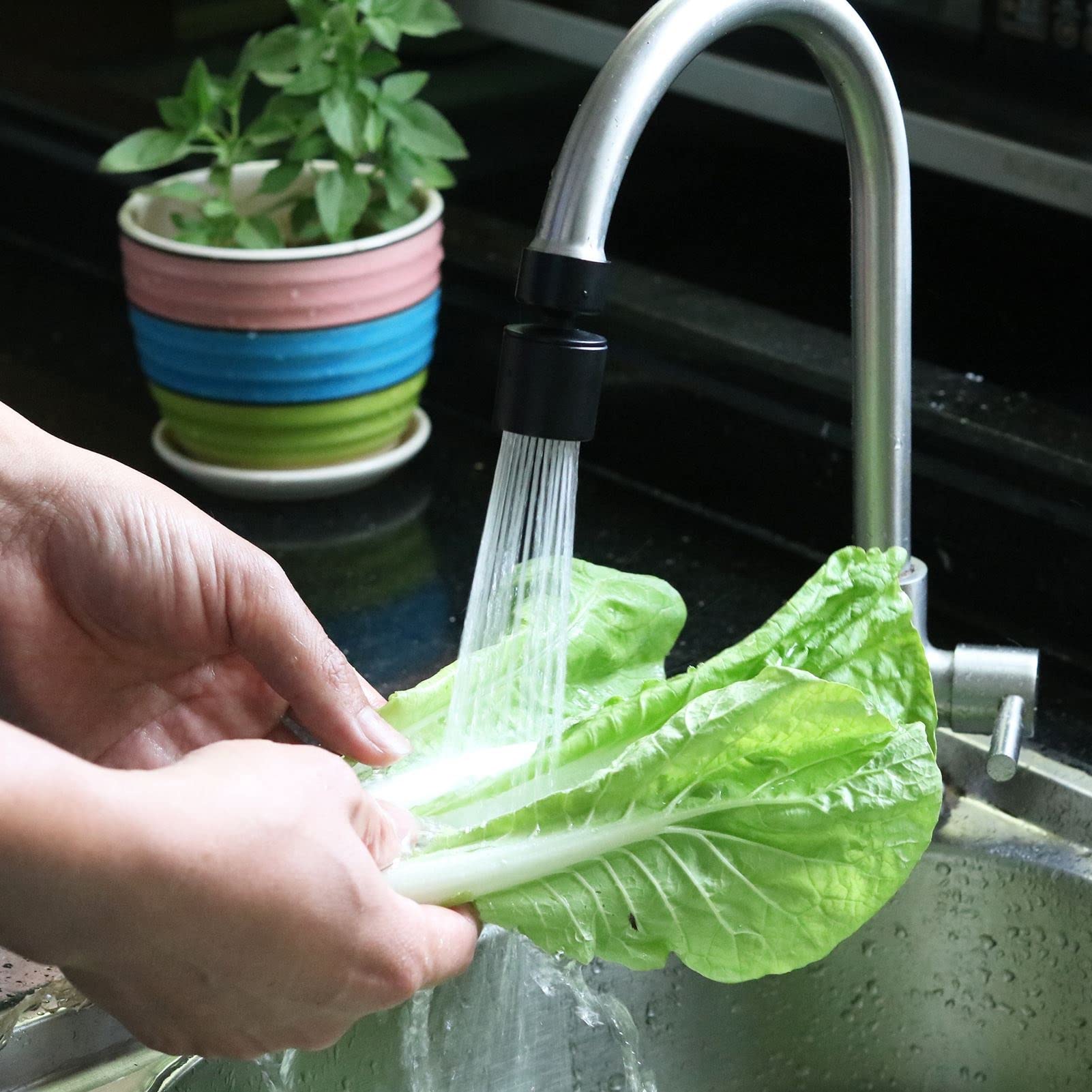 Rubinetto Universale per Acqua da Cucina, Pressione Regolabile, Testa Rotante per Rubinetto dell'Acqua, Adattatore per ugello per Rubinetto Doccia a Risparmio idrico