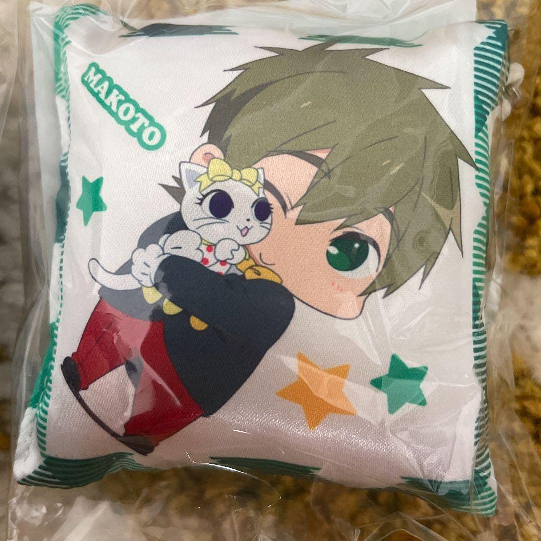 Free! ハイスピード　クッションストラップ　ミニクッションストラップ遙　真琴 Amazon.co.jp: Free! ミニクッションストラップ 2点セット ハイ