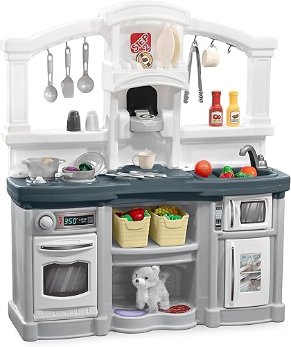 Step2 Fun with Friends - Juego de cocina para niños, cocina para interiores y exteriores con luces y sonidos, plástico duradero, accesorios de