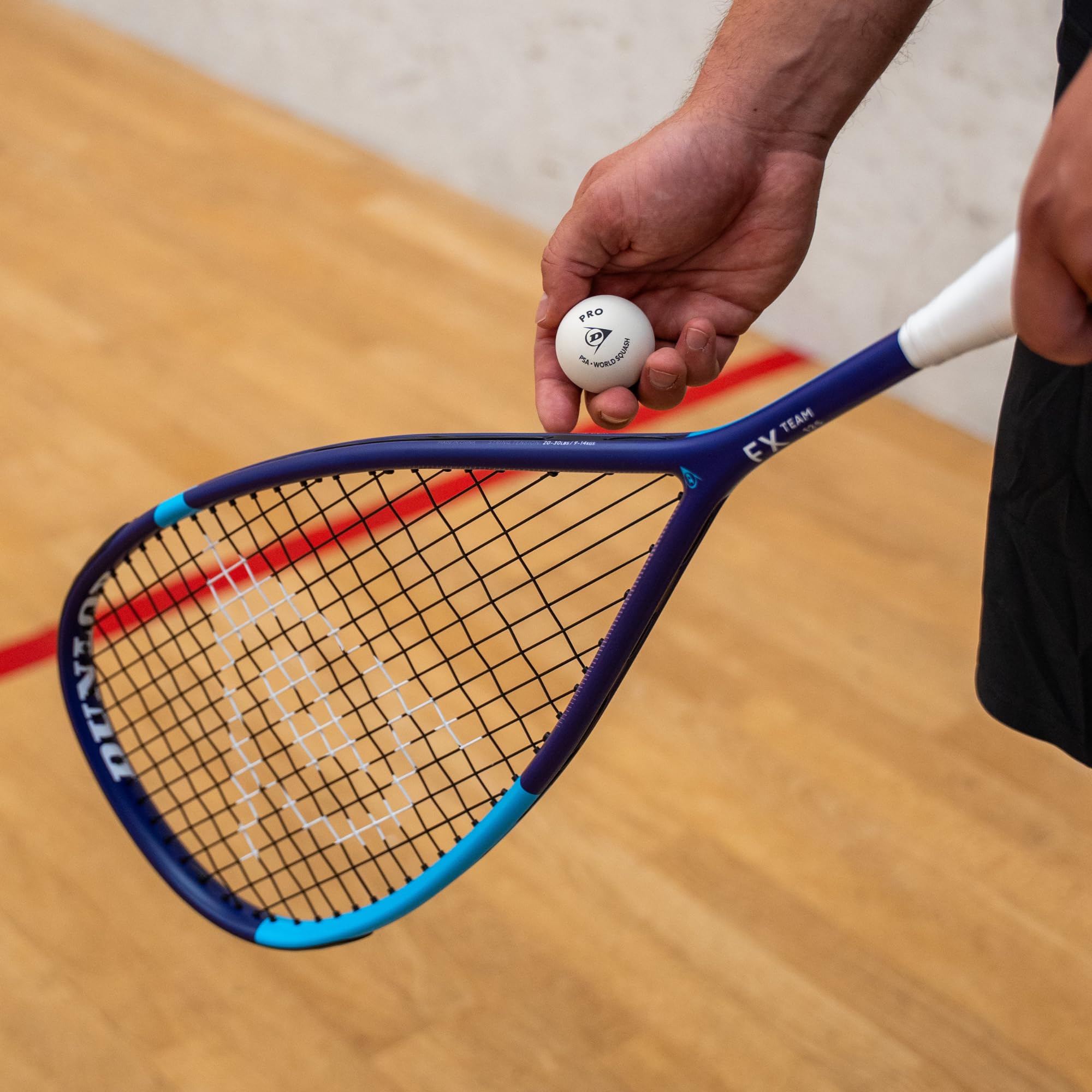 Dunlop Squashbälle Pro White, 2 gelbe Punkte, 12 Bälle