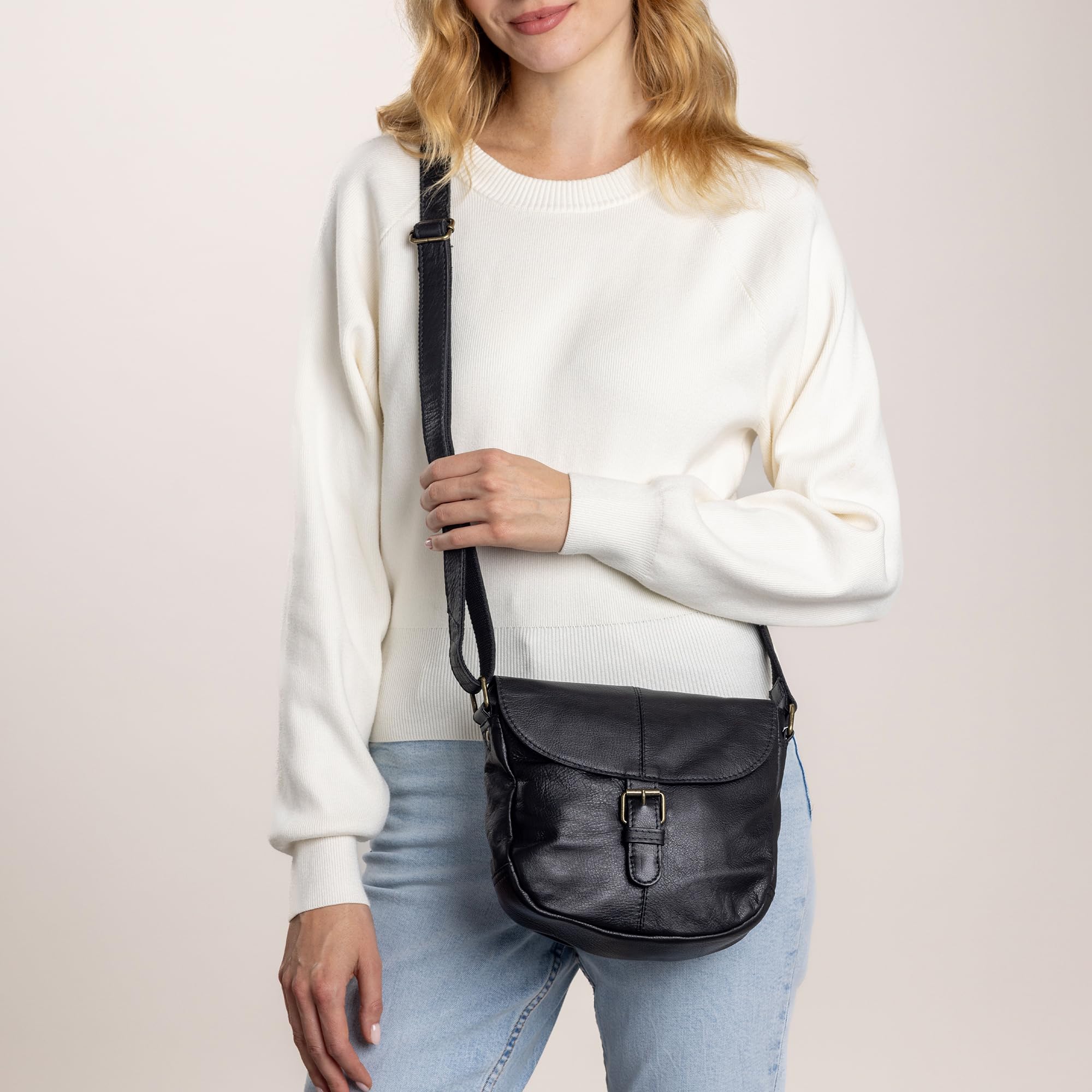 Gusti Leder Umhängetasche Candice | Handgefertigte Ledertasche Damen für Alltag & Freizeit I Elegante Leder Handtasche Damen aus Büffelleder