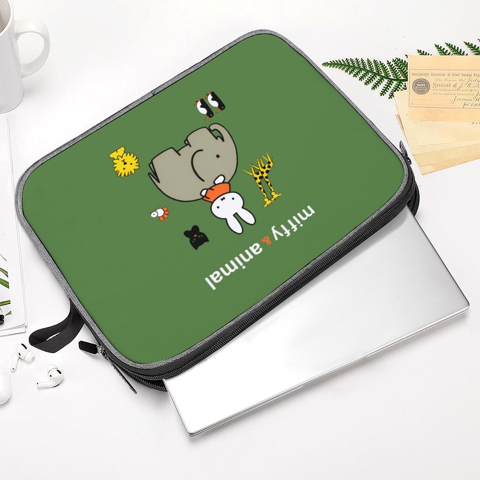 Amazon.co.jp: ミッフィー 【 ラップトップケース 13インチ 14インチ