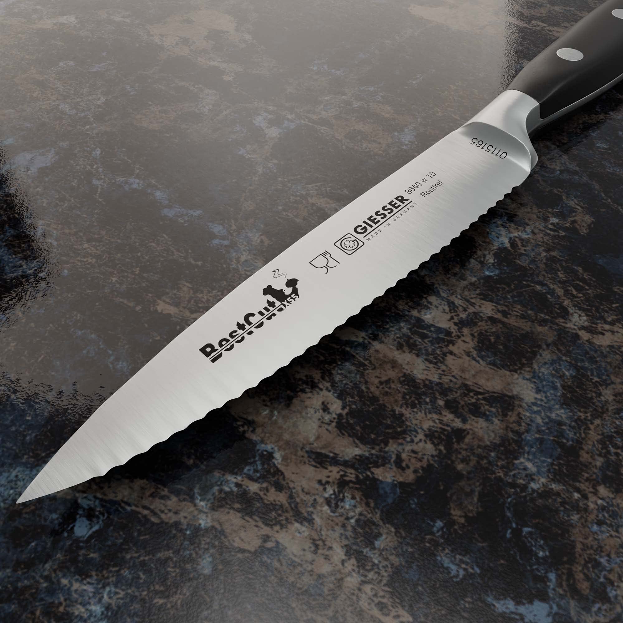 Giesser seit 1776 - Made in Germany - scharfes Officemesser geschmiedete 10 cm Wellenschliff BestCut, hitzebeständig, schwarz, deutsches Spickmesser spülmaschinengeeignet, rostfrei, 8640-w-10