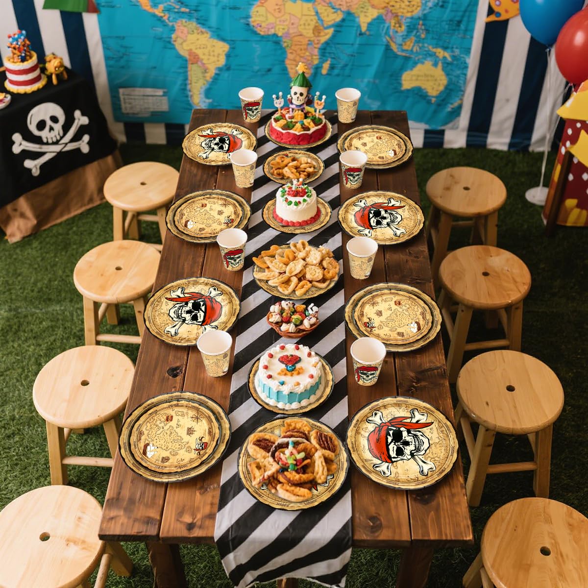 Lot de 100 décorations de fête pirate, vaisselle de table pirate comprenant assiettes, serviettes et gobelets pour enfants, garçons, décoration de fête du trésor d’anniversaire, décorations d - 5