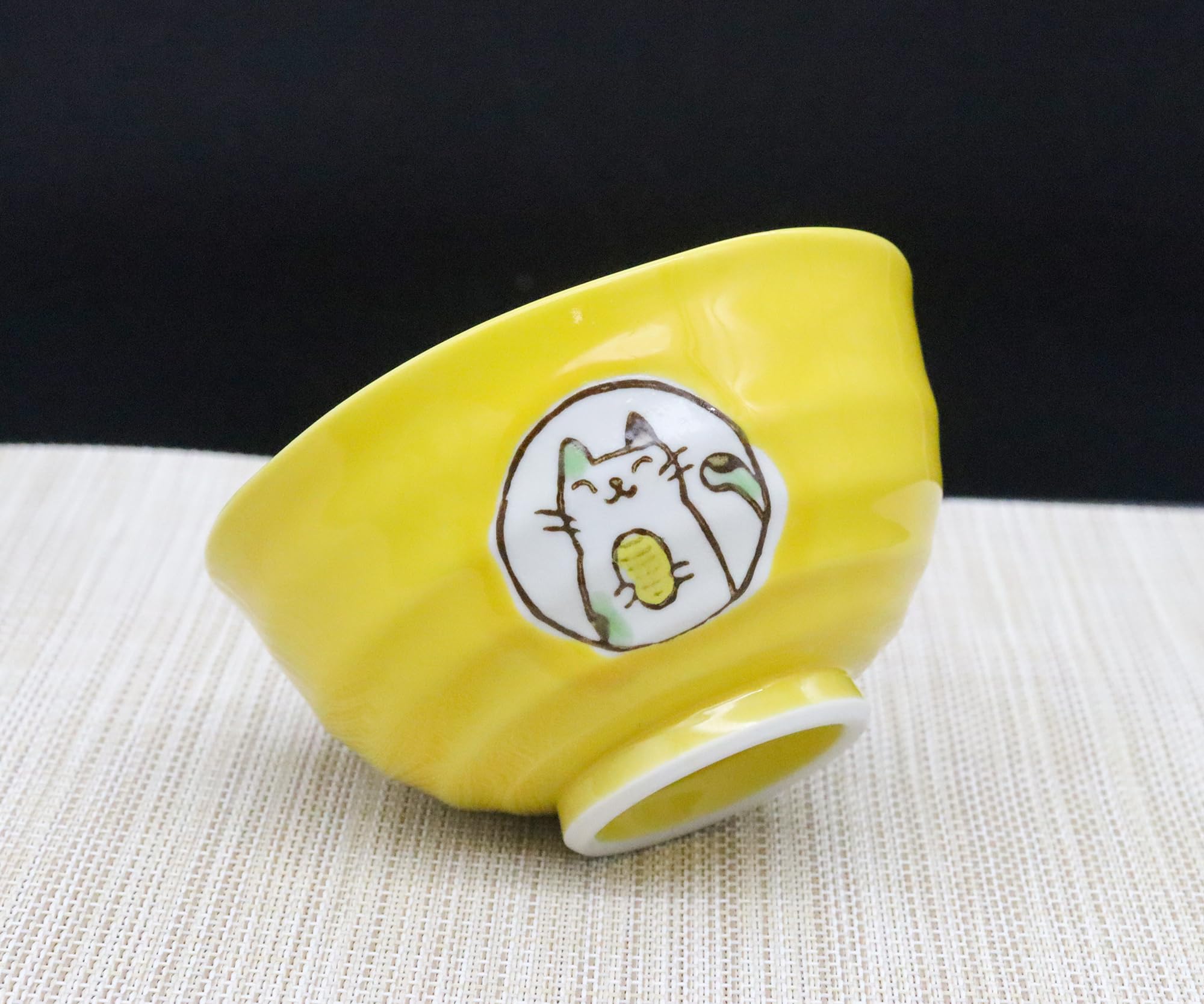 Amazon.co.jp: クラフトマンハウス 瀬戸焼 飯碗 茶碗 風水 猫(黄)金運