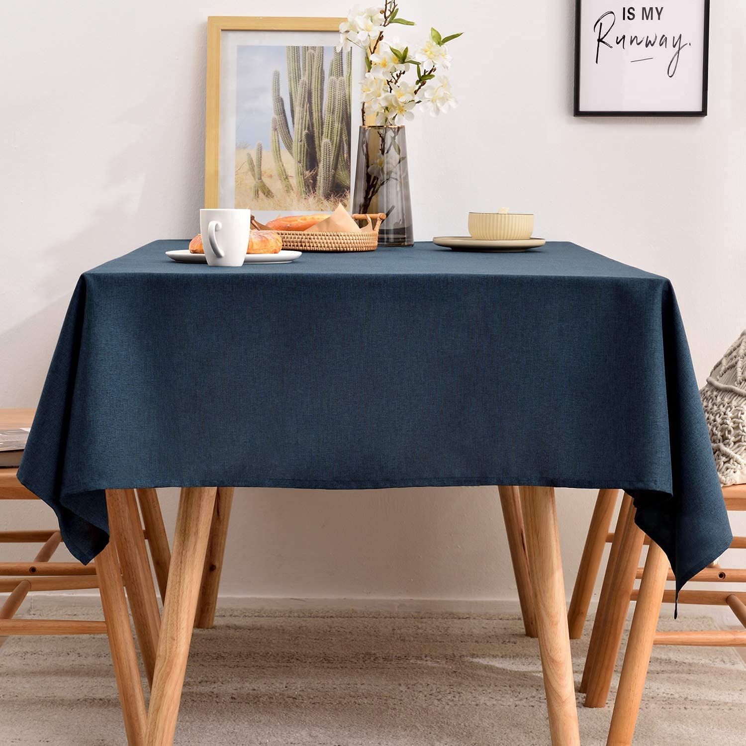 Nappe lavable bleu marine effet lin rectangulaire 90x90cm durable