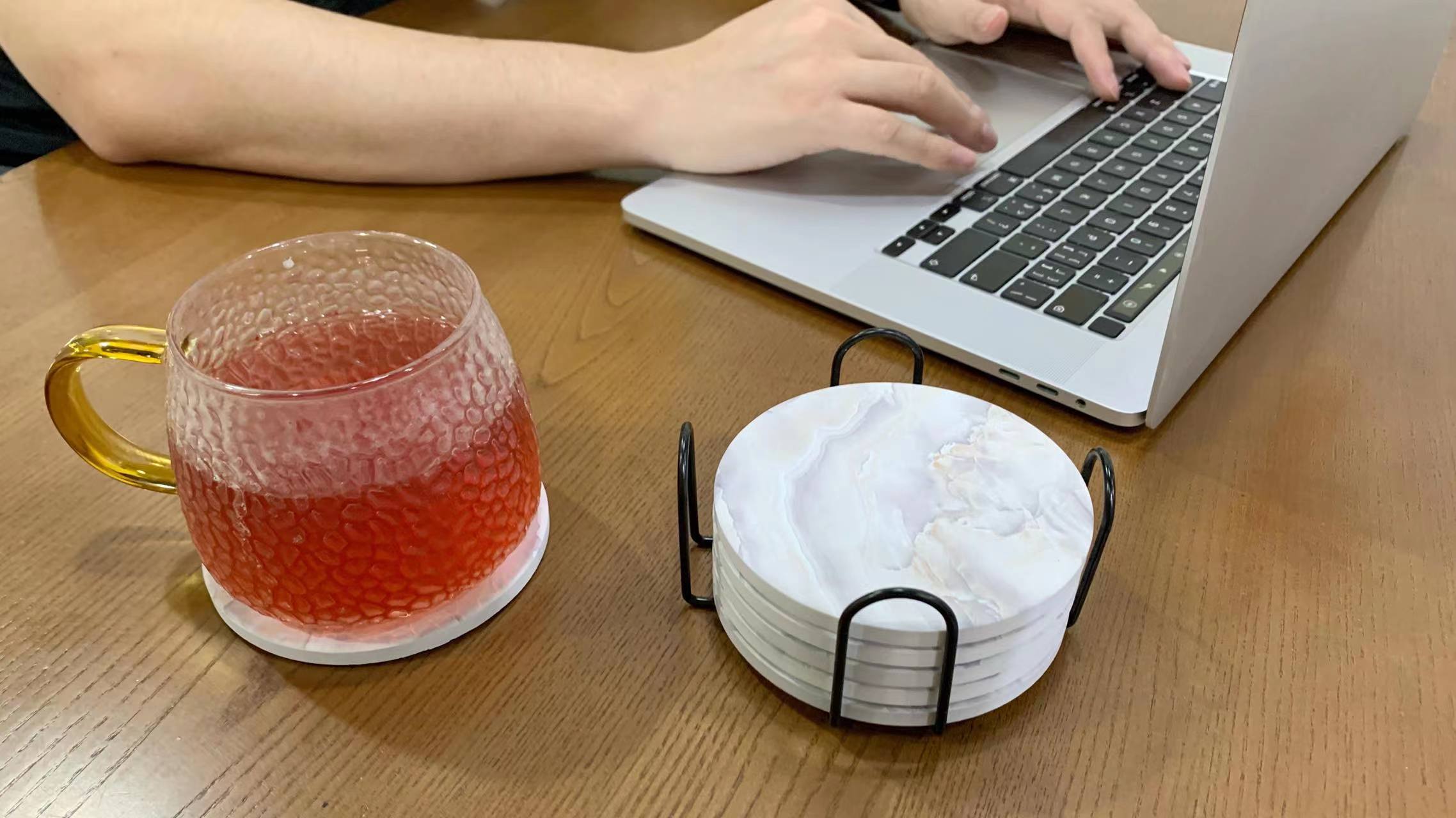 Sottobicchieri Assorbenti In Pietra Con Supporto – Set Da 6 Pezzi, Effetto Marmo, Per Bevande E Tazze - 2