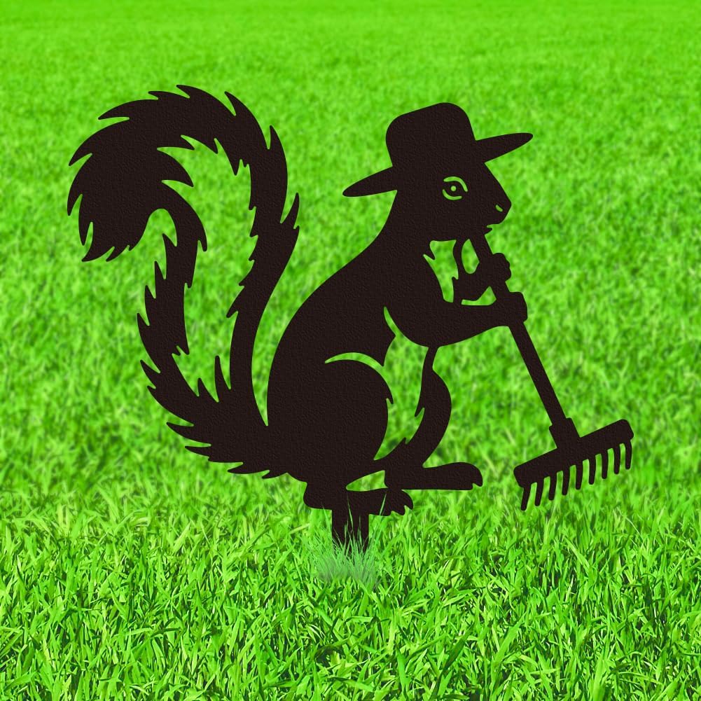 WADORN Squirrel Gardener Metal Decorative Garden Stakes, Black Squirrel Outdoor Statues Silhouette Cute Animal Stakes Ornaments for Yard Art Garden Patio Backyard Lawn Decors Squirrels Lover Gifts