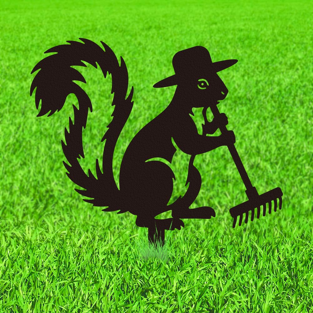 WADORN Squirrel Gardener Metal Decorative Garden Stakes, Black Squirrel Outdoor Statues Silhouette Cute Animal Stakes Ornaments for Yard Art Garden Patio Backyard Lawn Decors Squirrels Lover Gifts