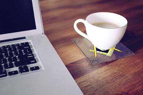 Miniatura 3 de Mason Masonic Live Better - Juego de 4 posavasos cuadrados de cristal, con logotipo