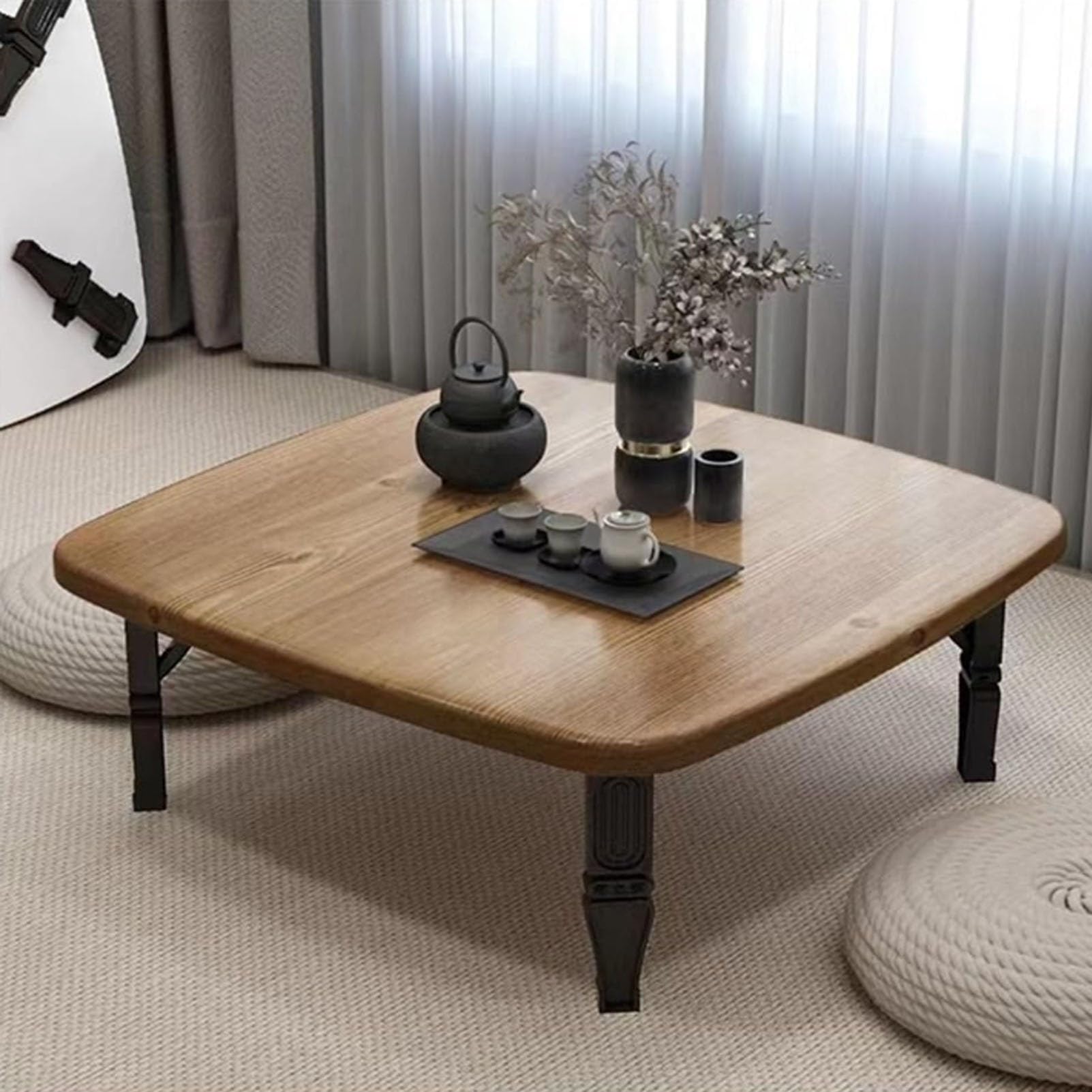 Table basse japonaise en bois gris de 70 cm idéale pour l'aménagement du coin thé