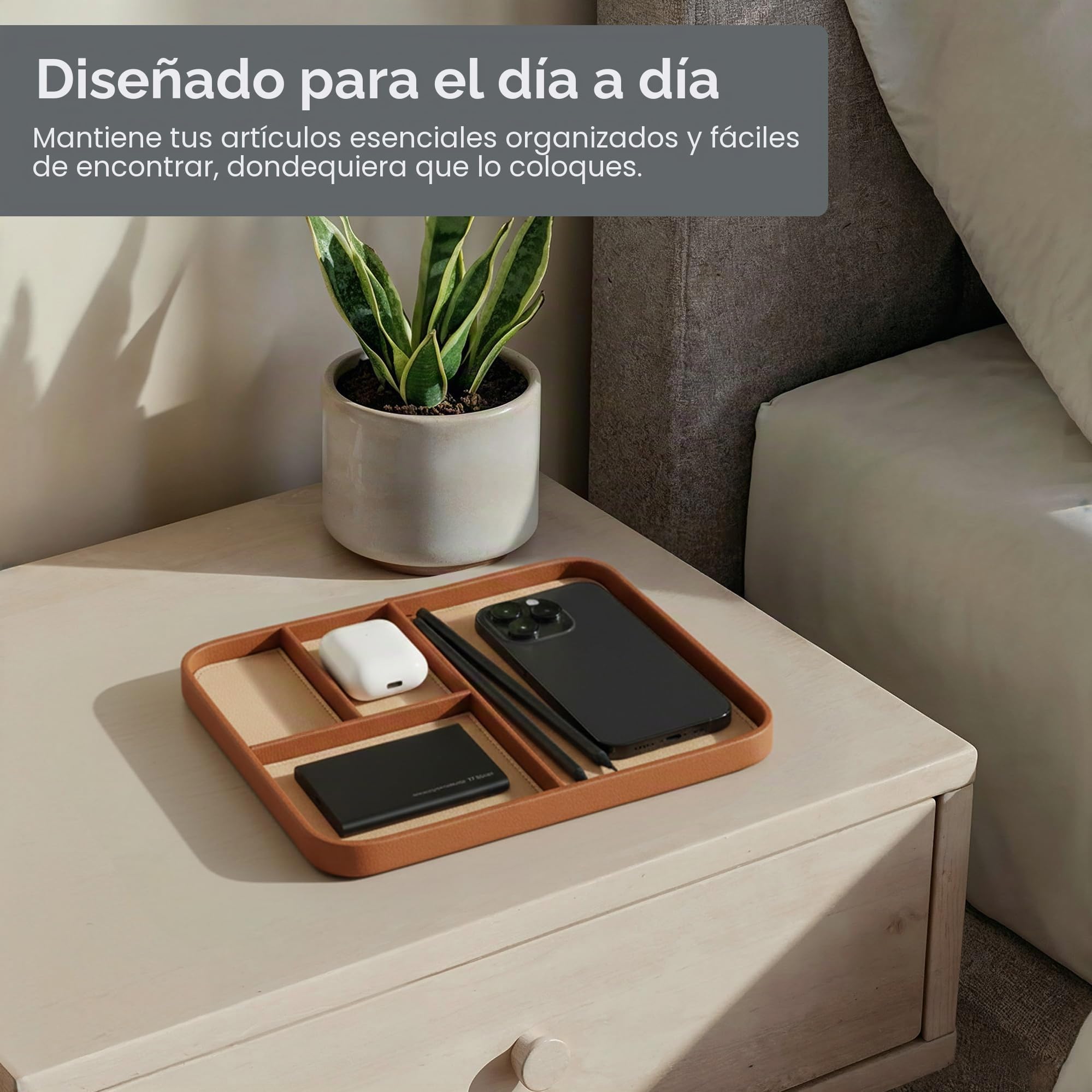 Nordik Valet Tray - Bandeja de cuero vegano de primera calidad en dos tonos marrón y beige - Organización elegante para los artículos esenciales diarios