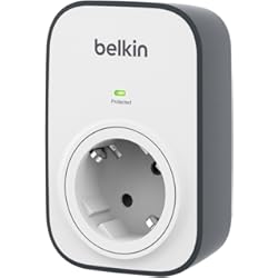 Belkin SurgeCube - Regleta de protección contra sobretensiones con 1 enchufe, montable en la pared, protección hasta 306 julios, Negro, Blanco (BSV102VF)