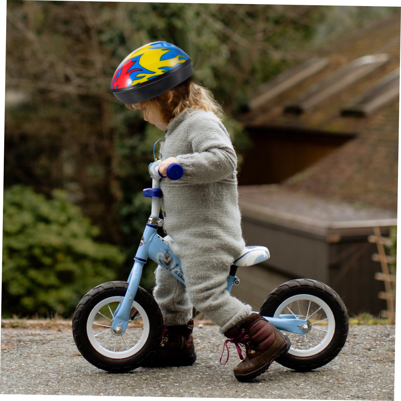 Gogogmee 1Set Protective Gear Pads with Adjustable Helmet Elbow Guards and Kneecap Protectors for Safe Skating and Cycling Lightweight and Breathable Safety Equipment for Boys