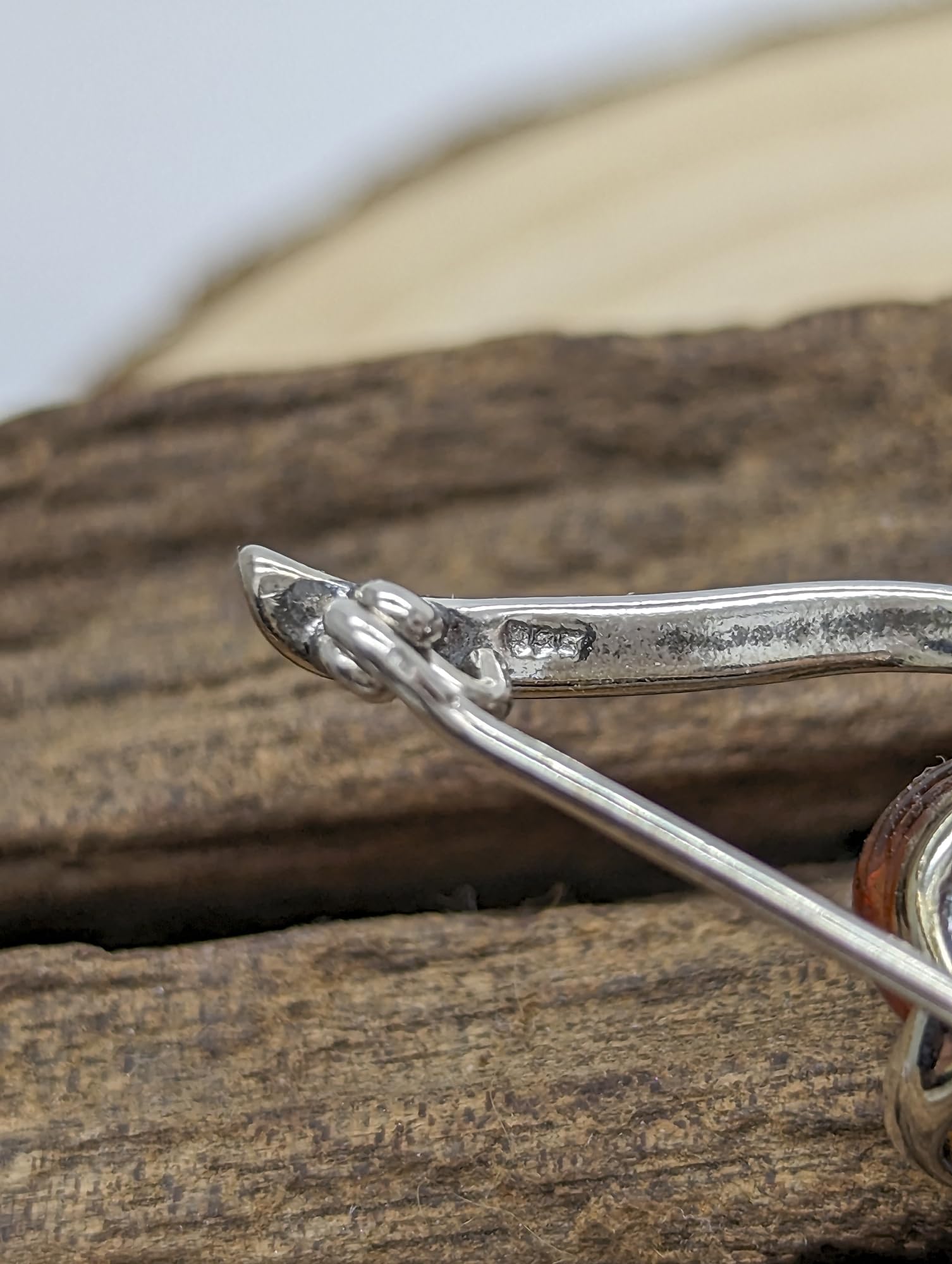 Spilla da donna in stile contemporaneo/vittoriano, con ambra, in argento Sterling 925, con ambra, 47mm x 11mm, Argento sterling Gemma, Ambra