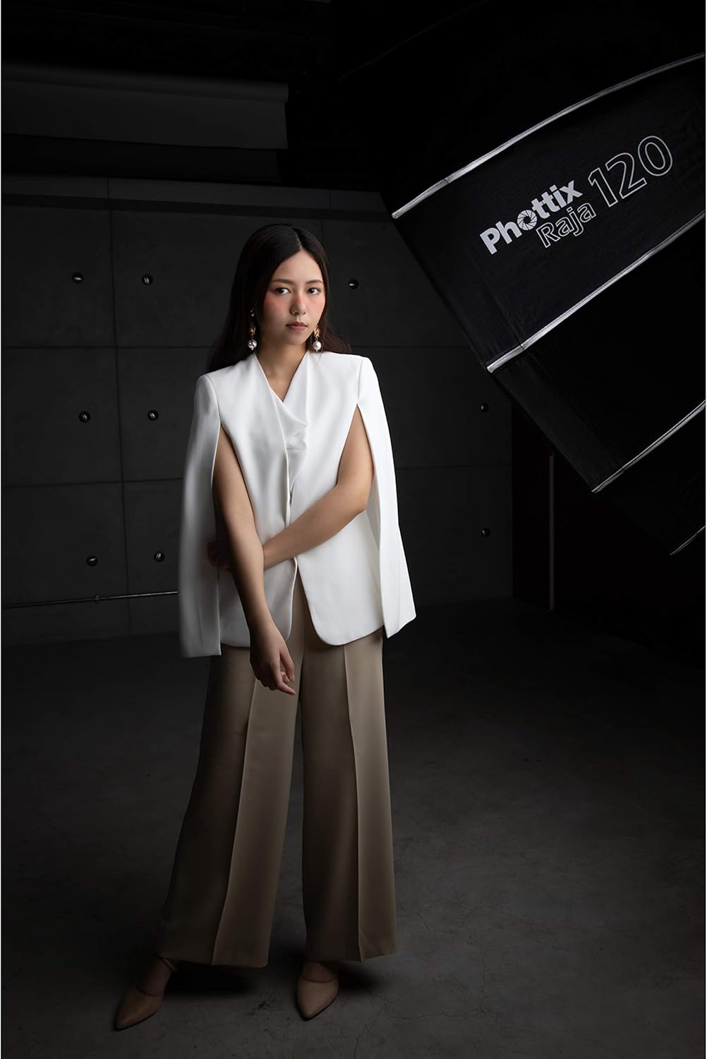 Phottix Raja Deep Quick-Folding Softbox 47in (120cm) (PH82729)