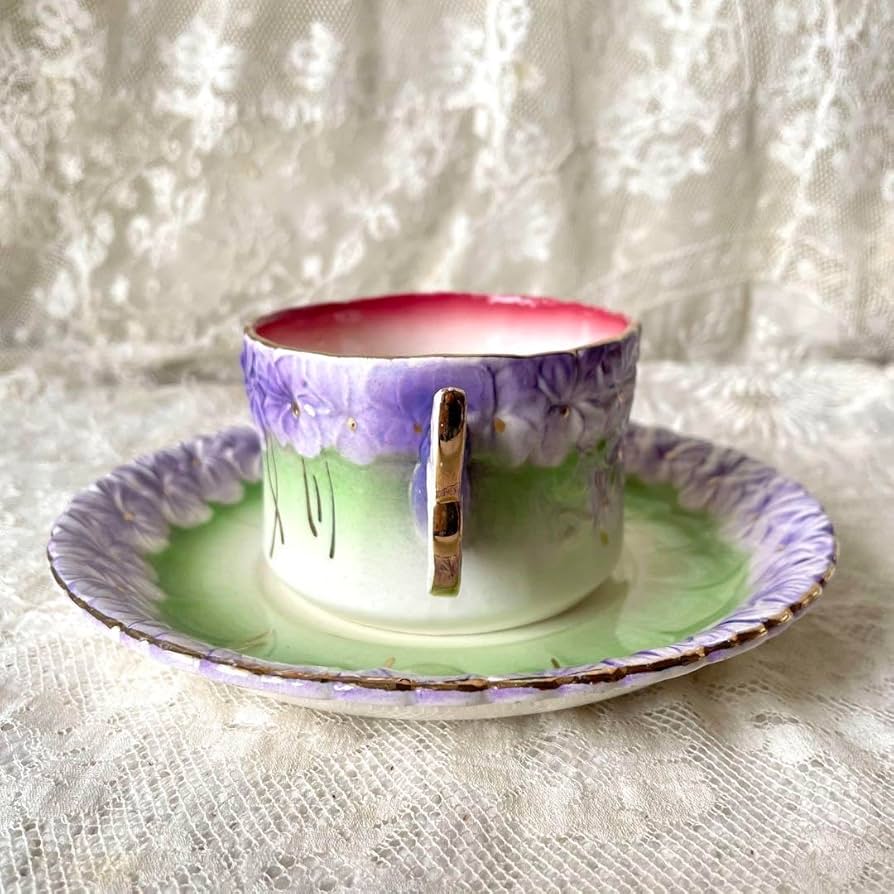 【レア）蝶とすみれのバルボティーヌカップ&ソーサー　スミレ　フランスアンティーク Amazon.co.jp: レア）蝶とすみれのバルボティーヌカップ