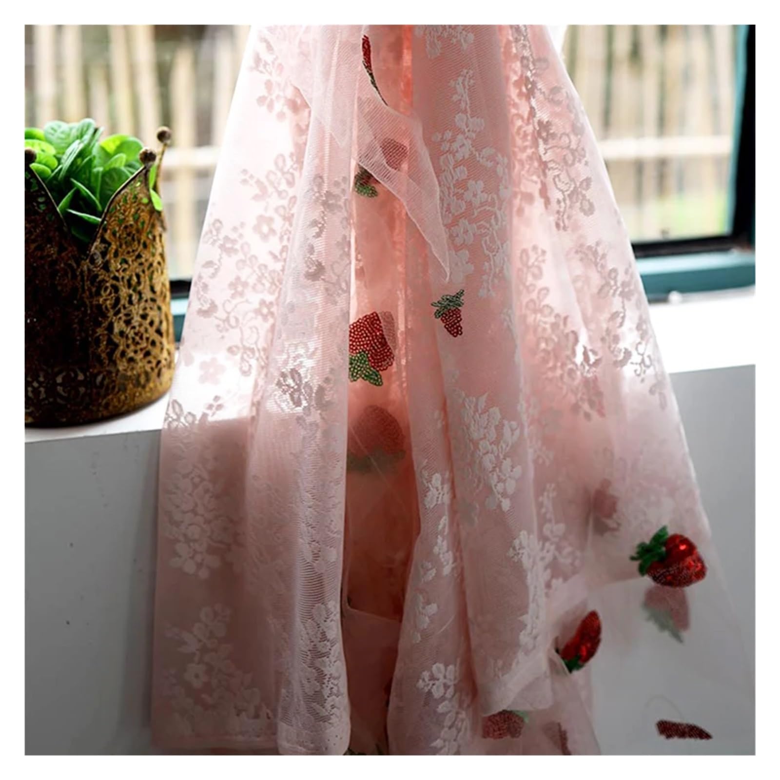 BGHYJKOL Ruffled Curtains Pink Lace Curtains For Living Rooms And Bedrooms, Cute Strawberry Sequin Kitchen,Home Small Window(1PC W140 X H240CM)