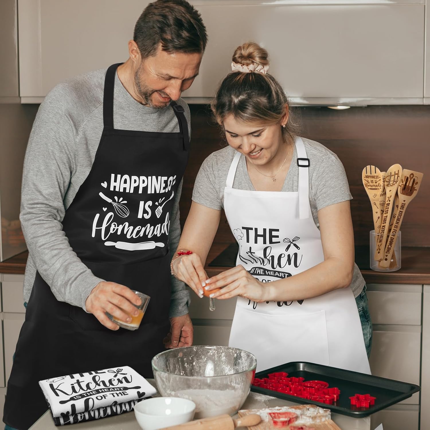 Bencailor 13 Pcs Kitchen Accessories Set, Dish Hand Towels Kitchen Apron Oven Mitts and Pot Holders Sets Rustic Vintage Wooden Spoons Black White Dishcloths for Home Decorations Gifts - Image 2