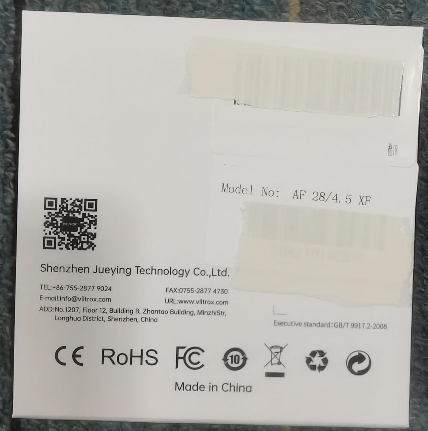 Contents of the VILTROX 28mm F4.5 XF Pancake Lens package