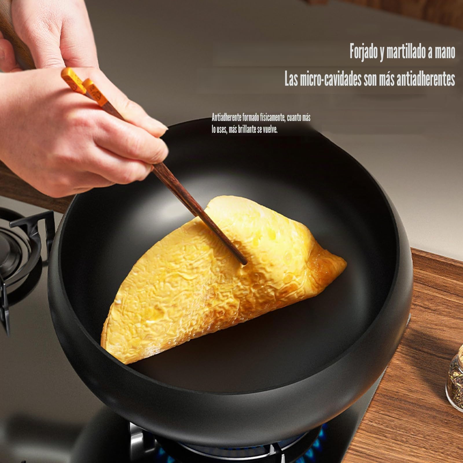 Sartén de hierro japonesa – 2025 Sartén antiadherente sin revestimiento hecha a mano de hierro puro de 28cm con tapa de madera o cubierta de vidrio, para cocina, inducción, cocinas eléctricas y de gas