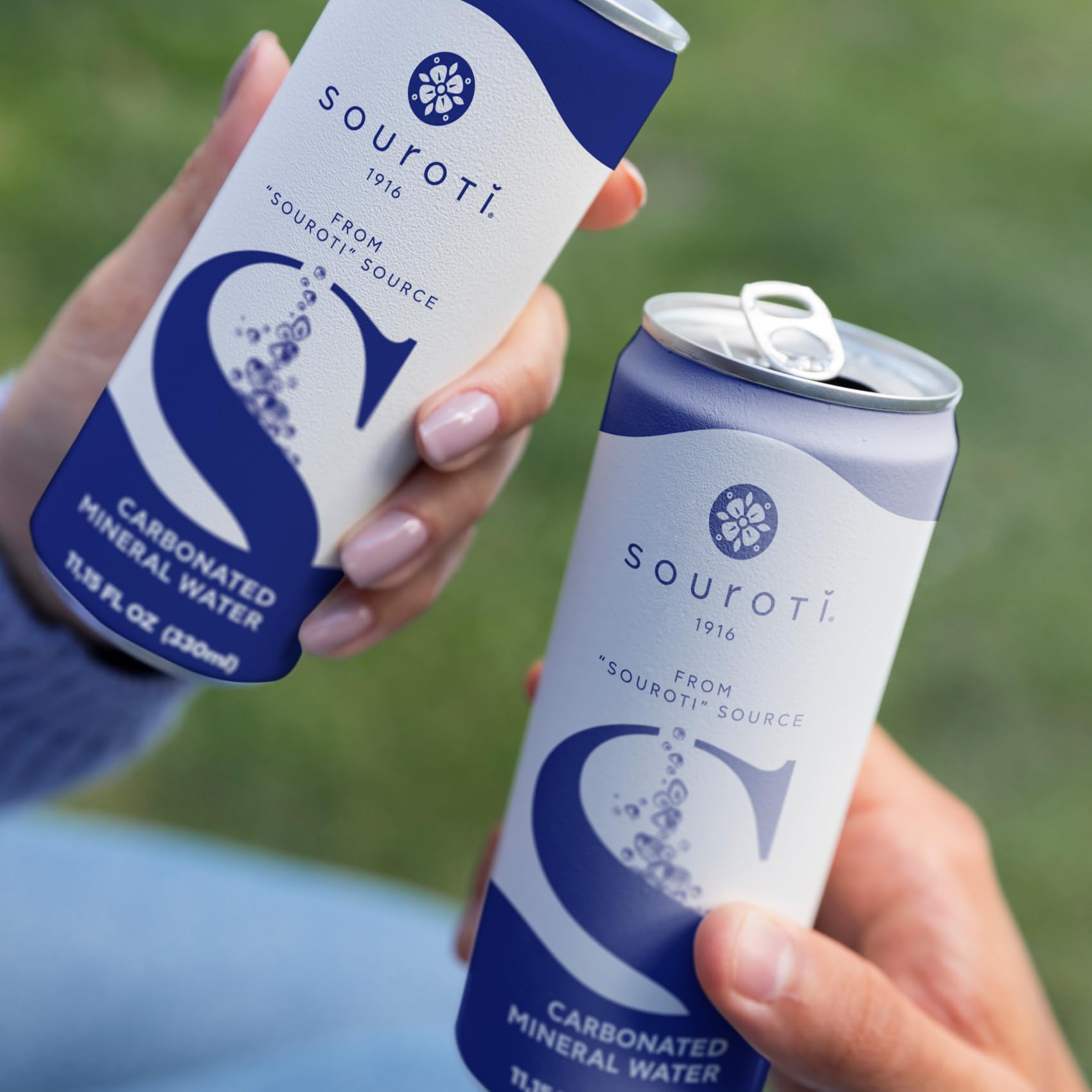SOUROTI Sprudelndes Mineralwasser ohne Geschmack | Gesundes Getränk, reich an Mineralien und Spurenelementen, 24 Stück, 330 ml Dosen, importiert aus Griechenland (24 Dosen)
