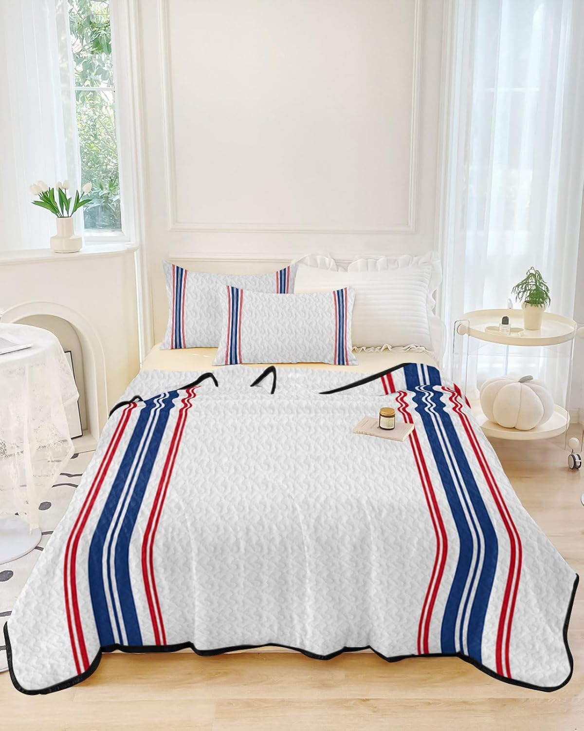 Full Size Quilt Set, American Independence Day Lightweight Bedspread Coverlet Set Soft Microfiber Summer Quilt with 2 Pillow Shams, Blue Red White Stripes 3 Piece Comforter Bedding Set