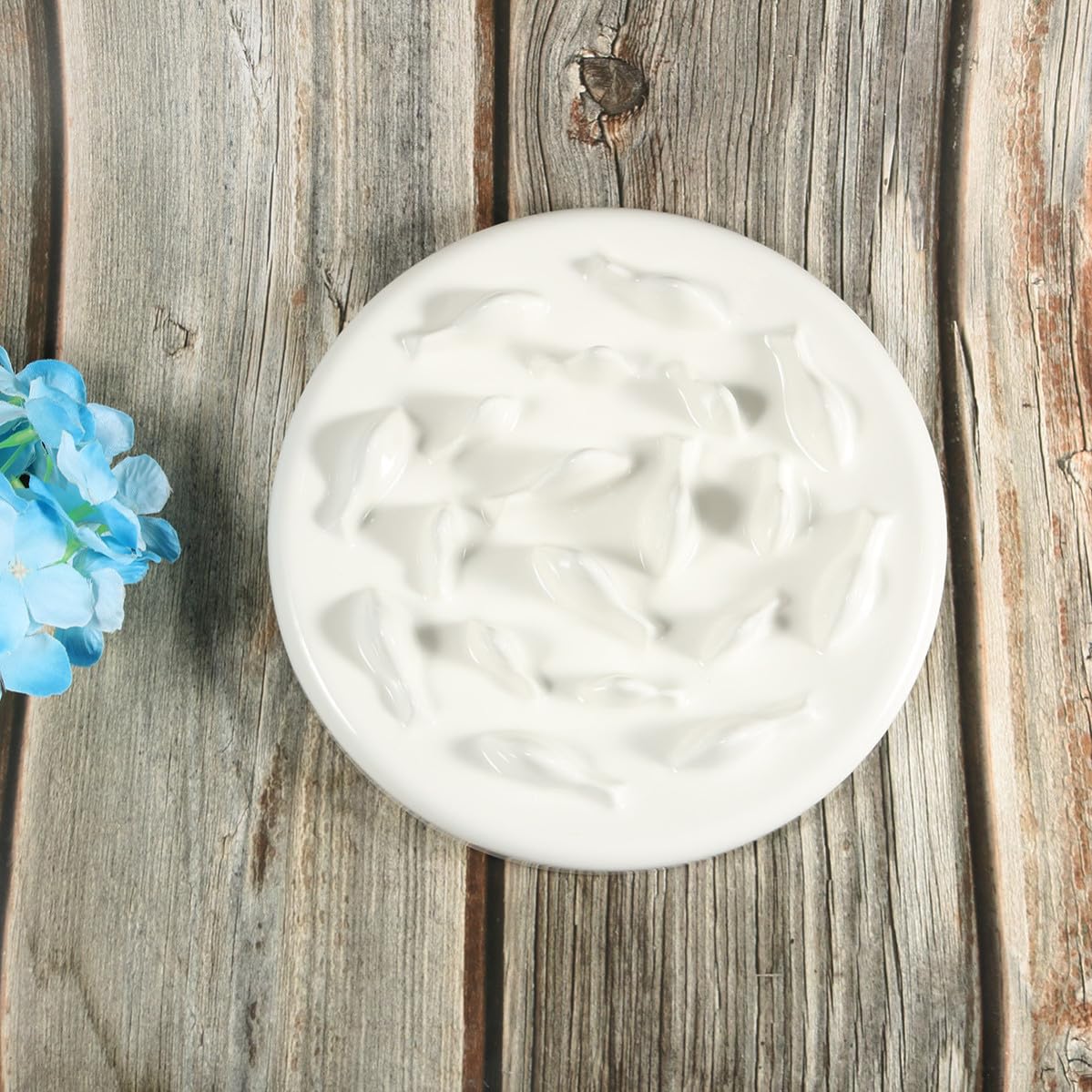 Toyvian Gamelle pour Chat en Céramique Blanche Forme Labyrinthe, Bol Anti-glouton pour Alimentation Lente, Facile à Laver, Repas des Chats et Chiens