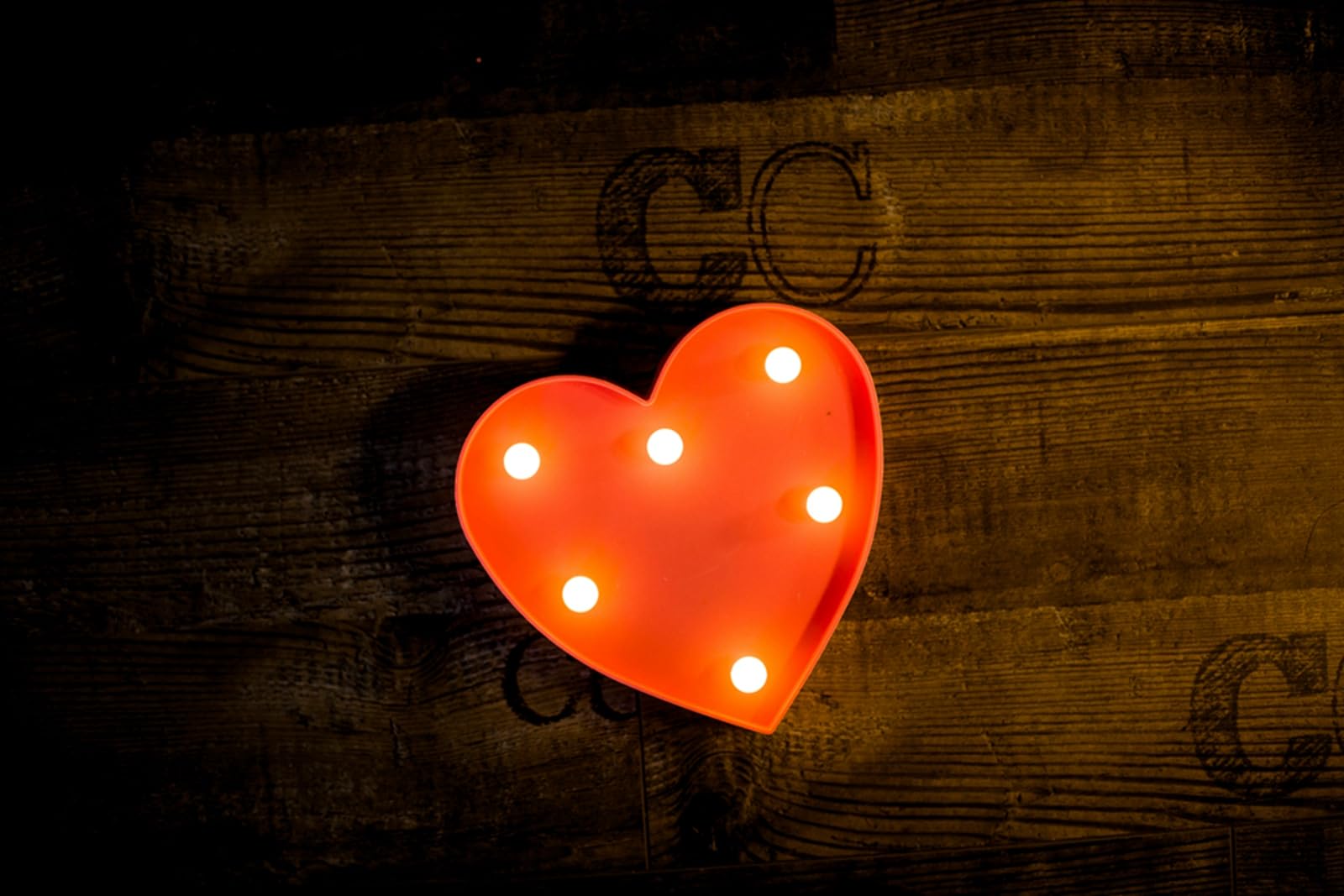 Foaky LED Letter Lights Sign 26 Alphabet Light Up Letters Sign for Night Light Wedding Birthday Party Battery Powered Christmas Lamp Home Bar Decoration (#Heart-Red) โ image 1