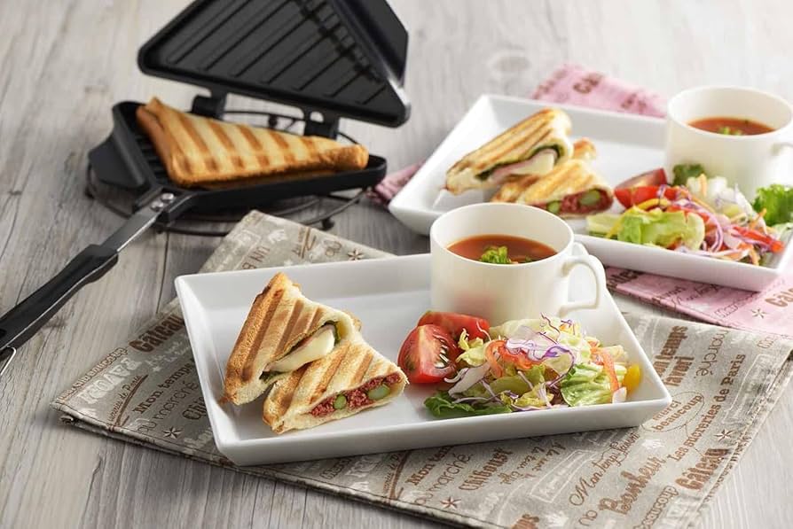 Amazon｜ヨシカワ ホットサンドメーカー ライト 焼き目が