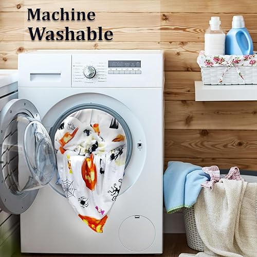 Miniatura 6 de Manta de Halloween con telarañas de calabaza, manta negra de murciélago y bruja, decoración de Halloween, manta de franela súper suave para cama,