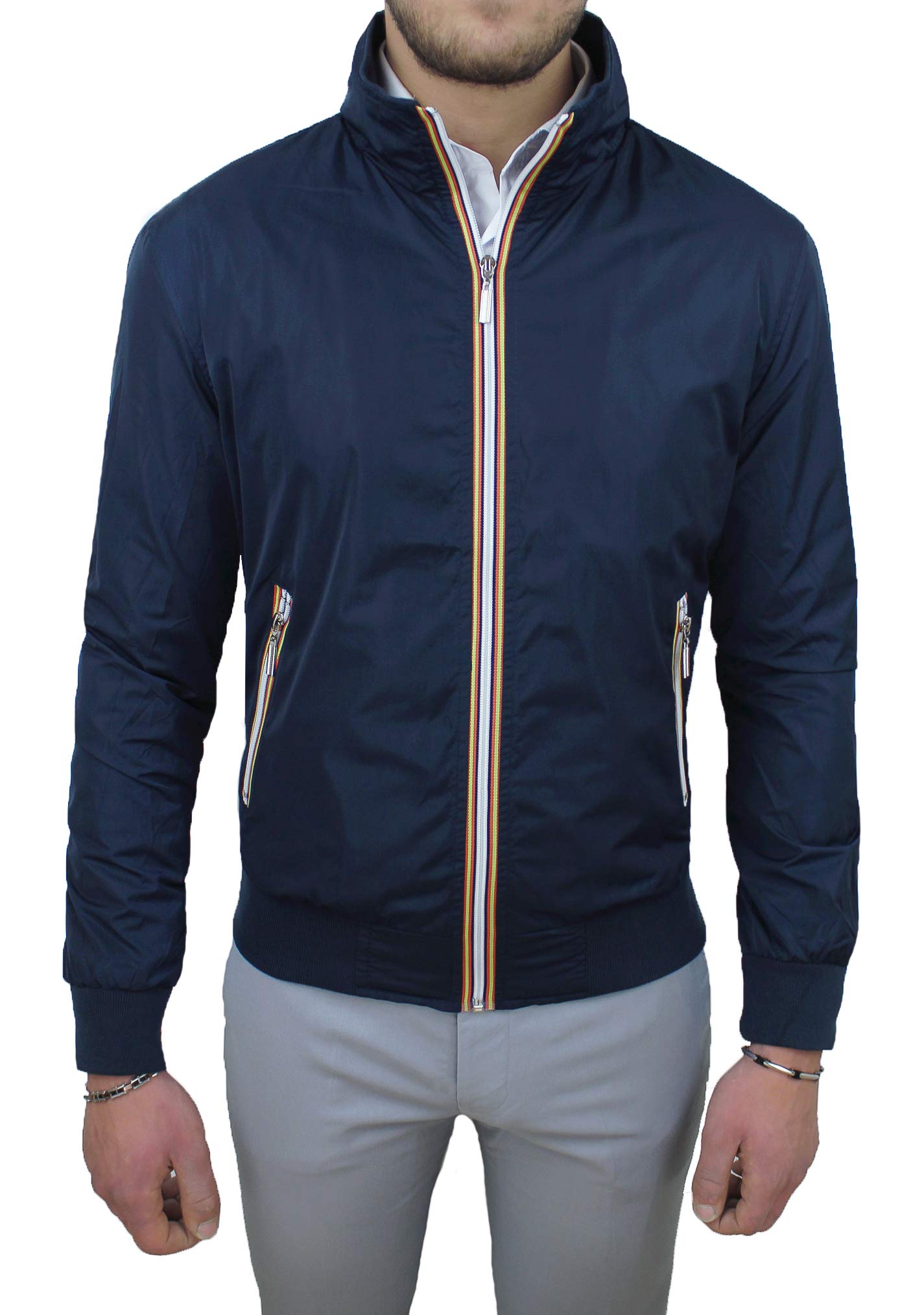 Evoga Giubbotto Giacca Uomo Codice Articolo 392115 Primavera Estate Slim Fit Tecnico Impermeabile Cerniera Manica Lunga Tasche Laterali con Zip Foderato Interno