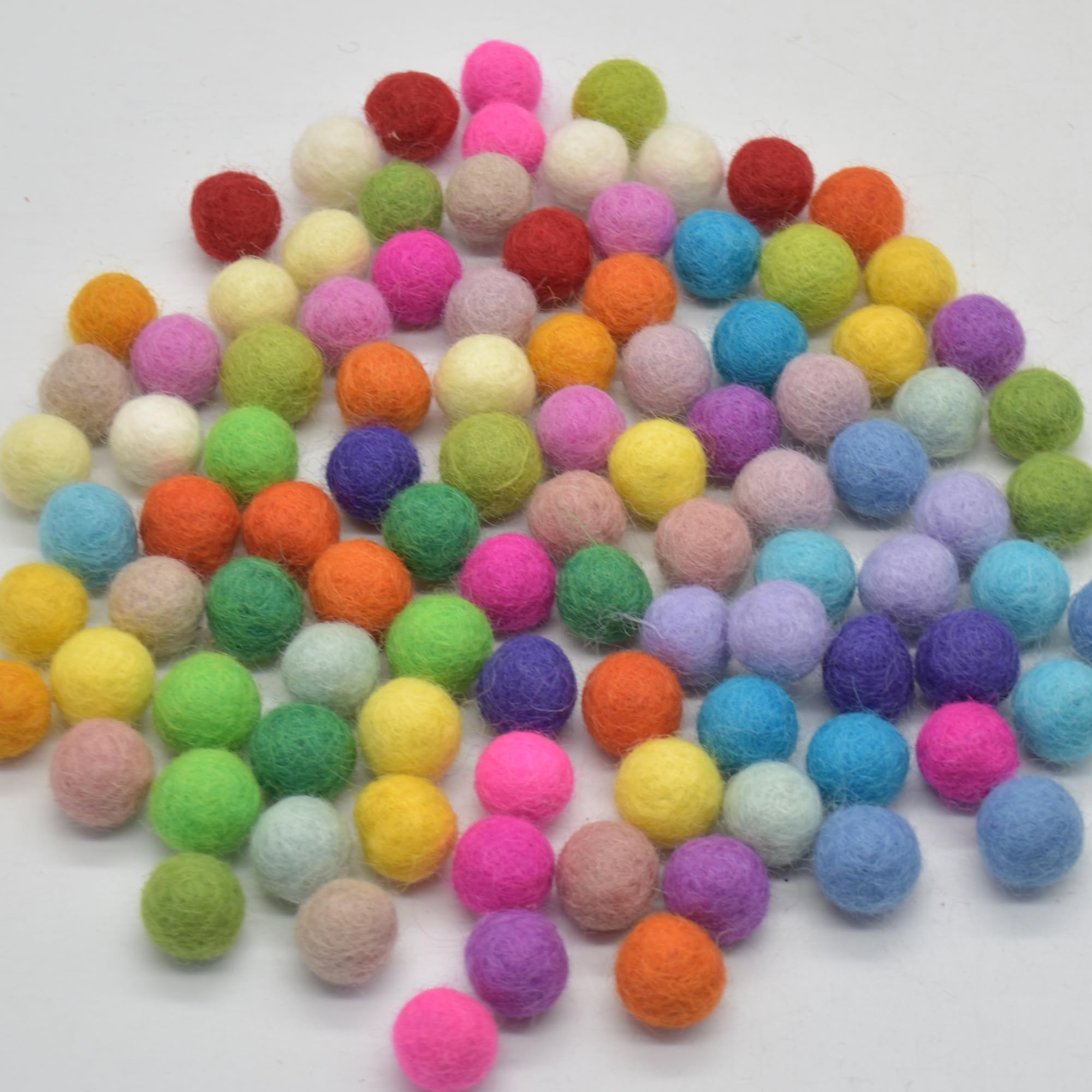 Oriental Direct Assorted Light & Bright 100% Wool Felt Balls - 1.5Cm - 100 Count - Assorted Light And Bright Colours