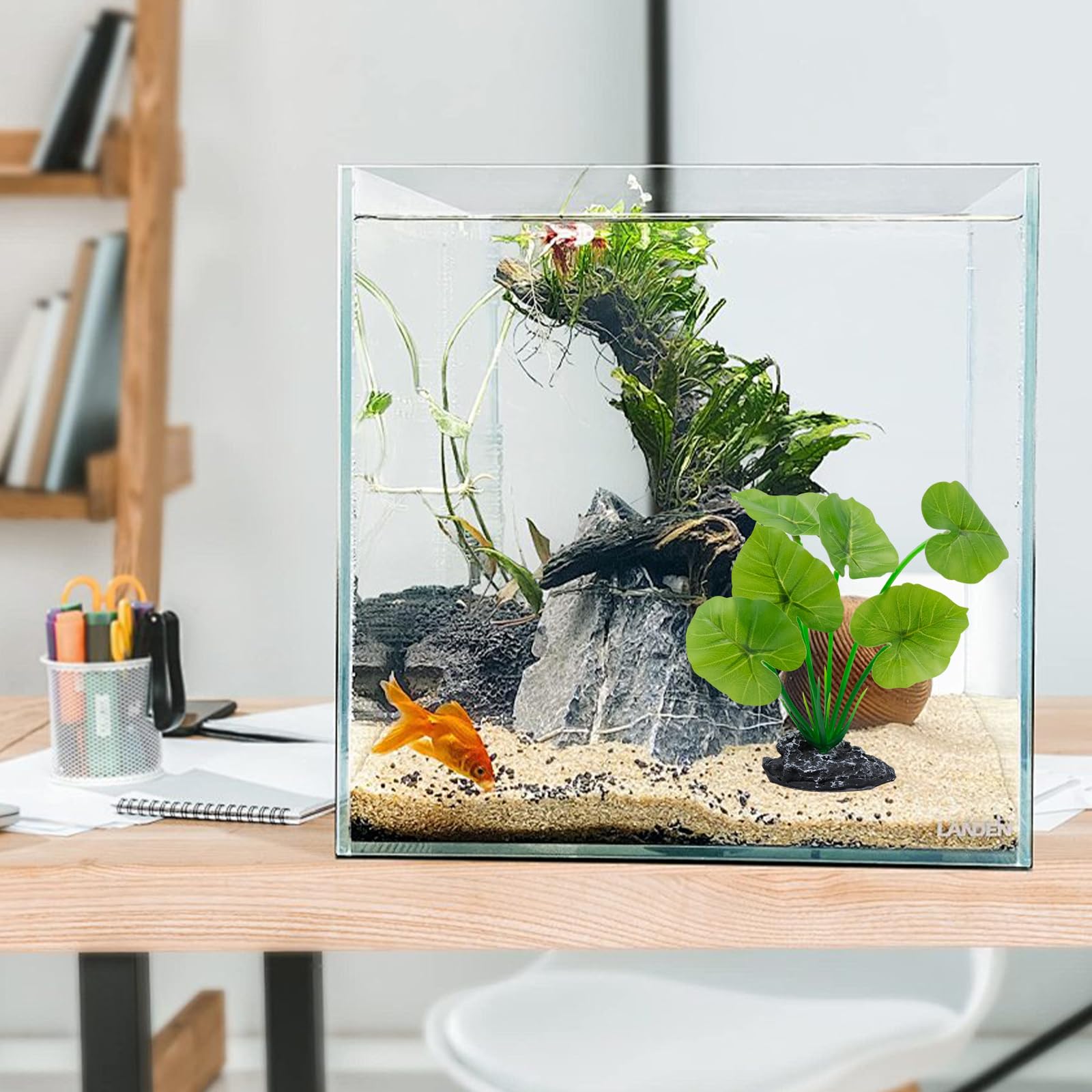 Plante artificielle décorative pour aquarium et terrarium, aspect bois flotté, avec socle en résine solide et feuilles en plastique flexibles, cachette, brise-vue et structure pour petits aquariums et