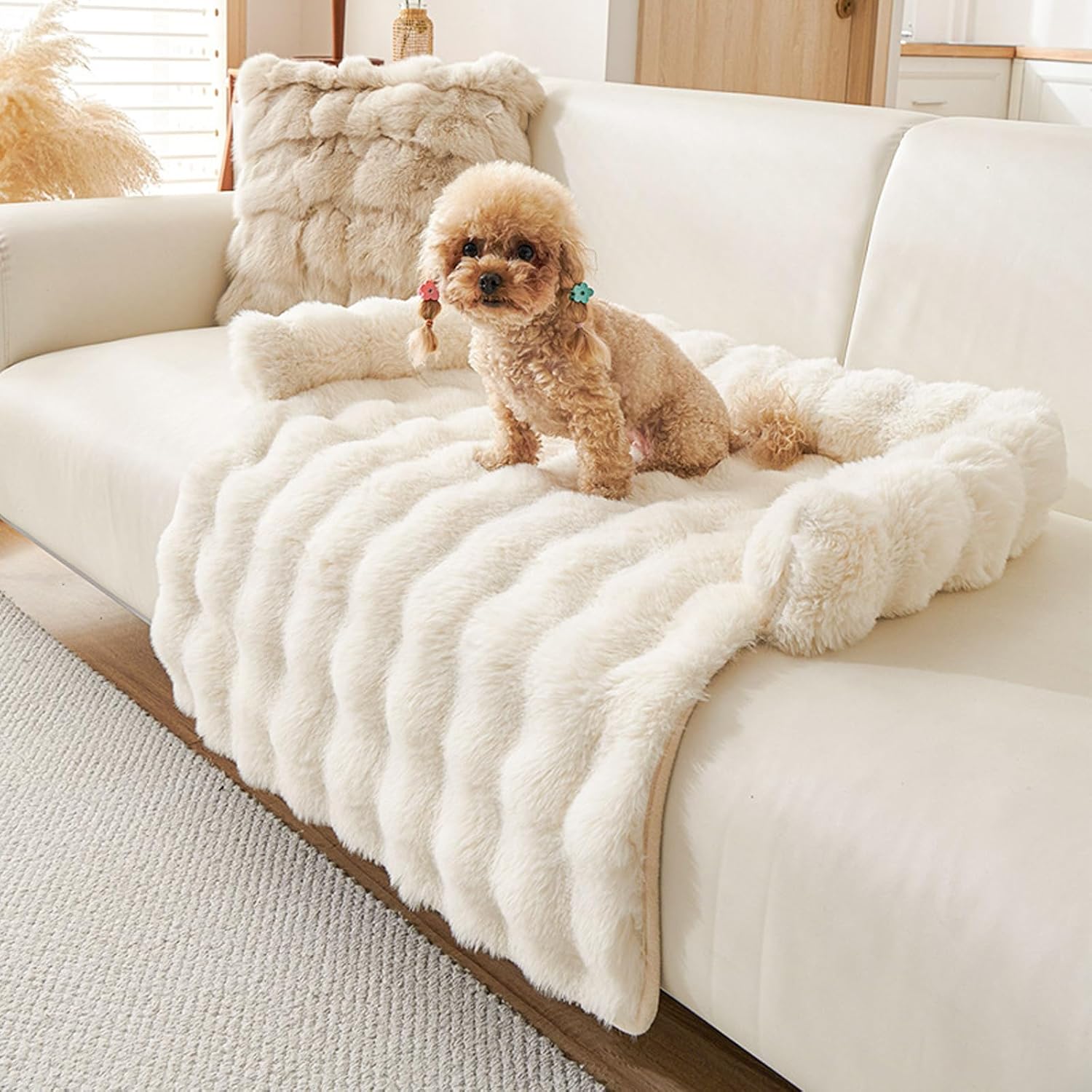 Calming Dog Bed for Couch, 29.5 x 29.5 inch, Non-Slip Rabbit-Velvet Dog Sofa Mat for Furniture Protector, Perfect for Small, Medium Dogs and Cats (Off-White)