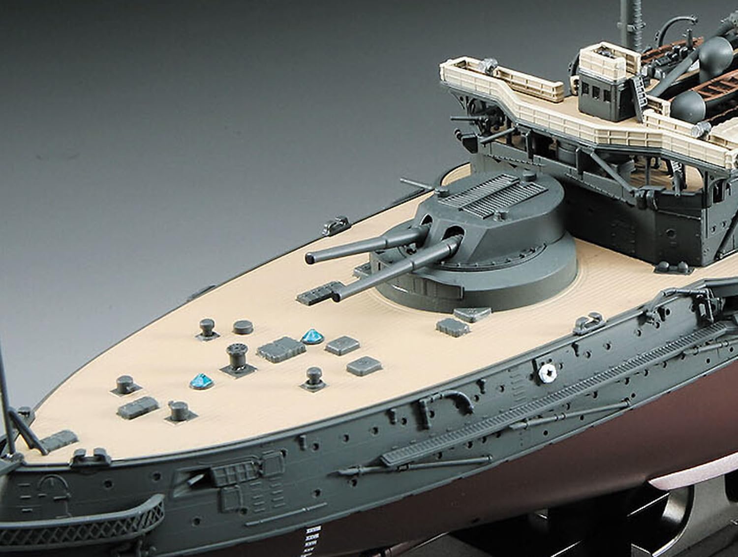 Amazon.com: 長谷川Z21 1/350 日本海軍戰艦三笠日本戰役塑膠模型: 藝術
