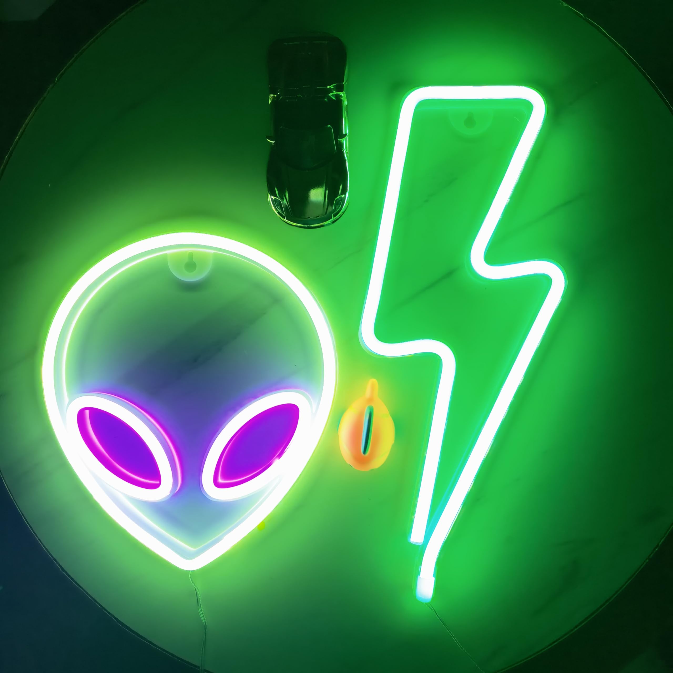 Alien Lightning Bolt Neon Signs for Kids Boy Bedroom Game Room Wall Decor,Hanging Anime Neon Light Wall Art Alien Lightning Lamp for Man Cave Stuff,Birthday Party(Green Purple Alien+Lightning) — image 1