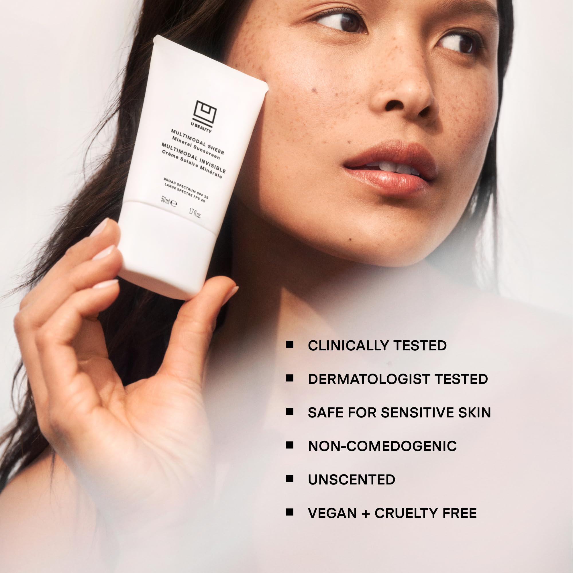 U Beauty Crema solare minerale trasparente multimodale SPF 25 con filtro SPF non nano all'ossido di zinco, oltre a estratti di semi di salvia sclarea e pinnata di Pongamia per una pelle dall'aspetto