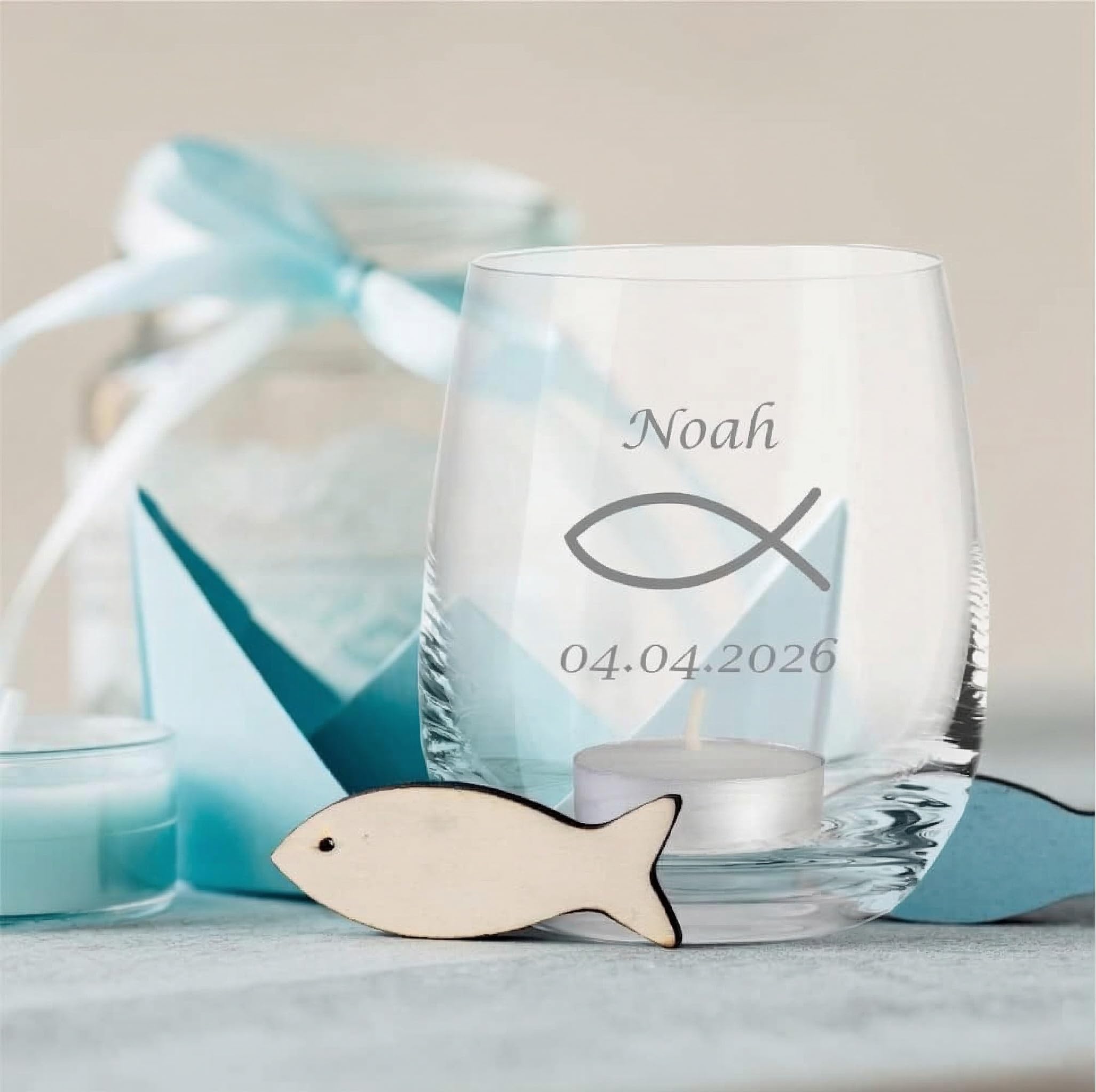 Personalisiertes Teelicht mit Fisch-Gravur I 4er-Set zur Konfirmation - Firmung - Kommunion - Jugendweihe I Windlicht mit Namen & Datum