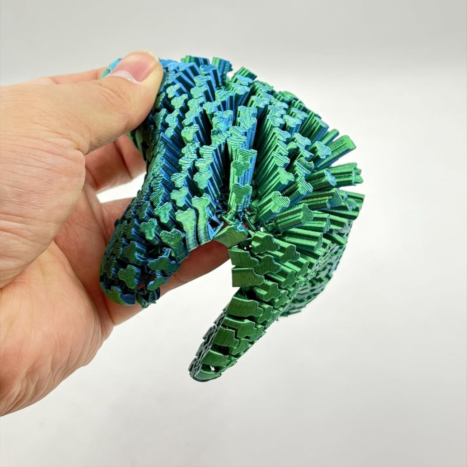 Cute Articulating Squishy Starfish – 3D Printed Flexible Fidget Toy for Stress Relief & Fun Stress Relief Desk Decor Gift (Blue Green)