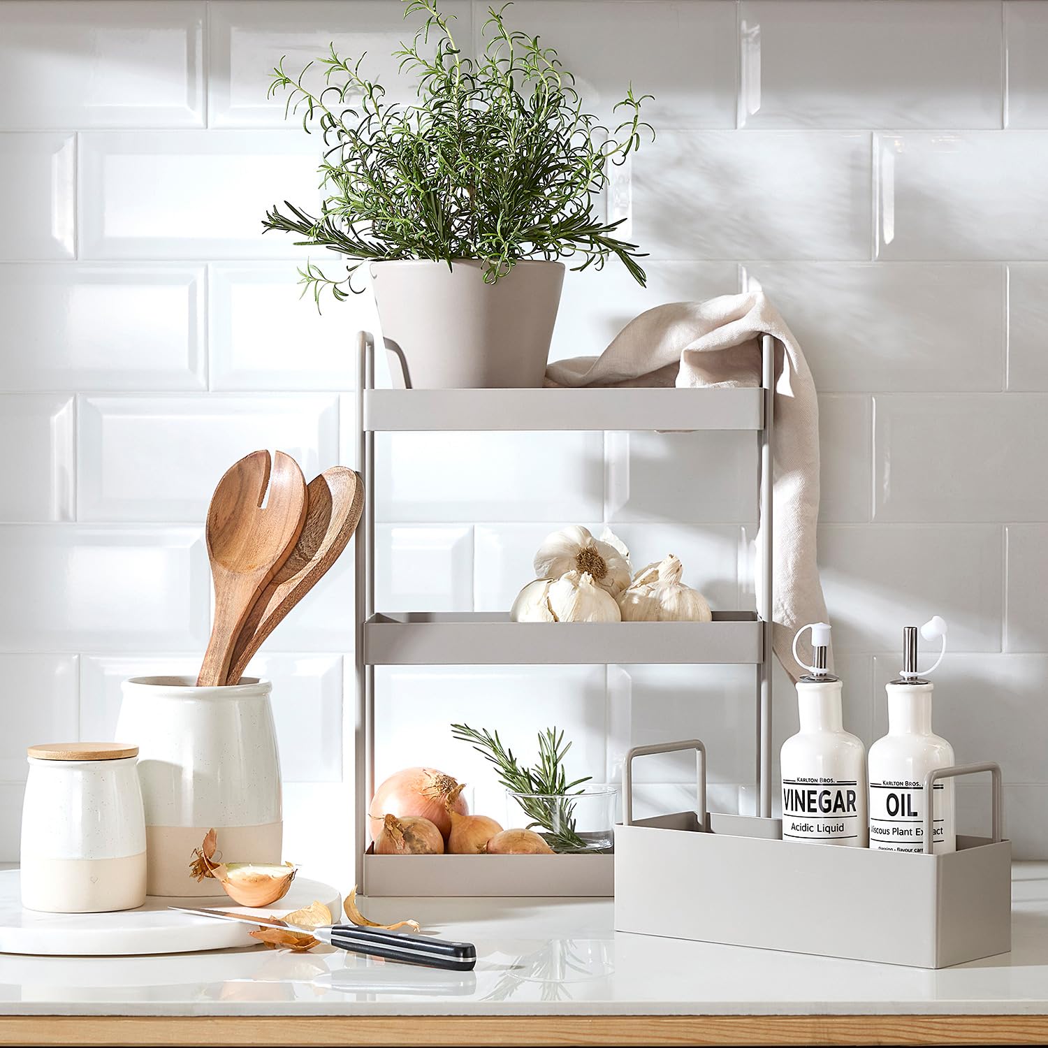 BUTLERS Küchenorganizer mit Griffen L25 x B9 x H12 cm aus Metall -SIDELINE- Behälter zur Aufbewahrung und Organisation von Utensilien, Geschirr, Gewürzen, Vorratsdosen, Pflanztöpfen