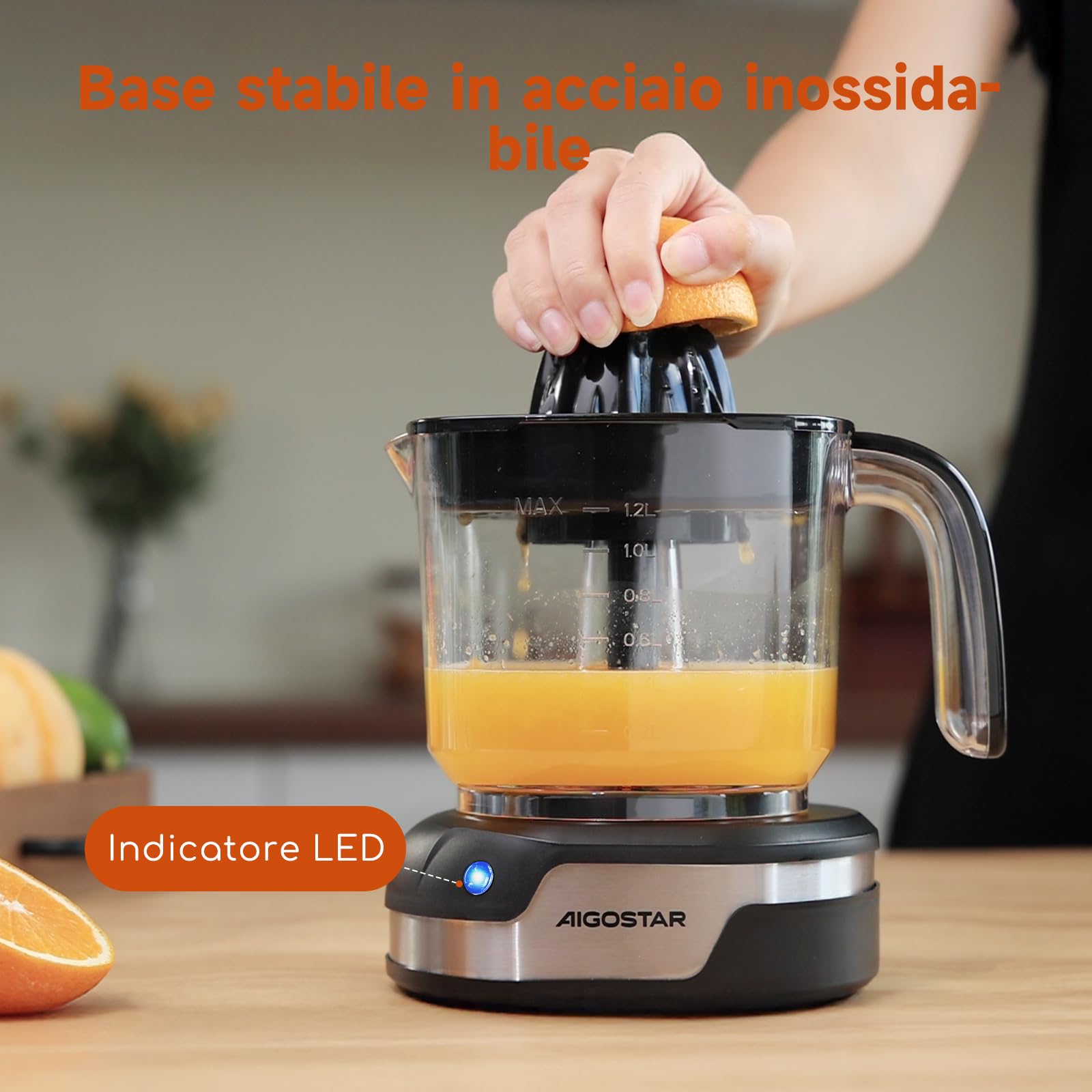 Aigostar Spremiagrumi Elettrico, 1,2L, Spremiagrumi con indicatore LED, 40W, 2 coni staccabili, Doppio Senso di Giro, Base in acciaio inox, Nero, Juicy