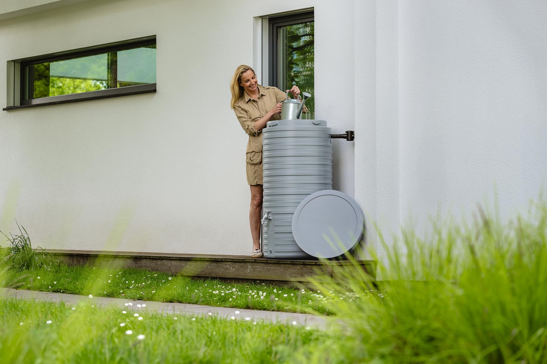 GARANTIA NORDIC zbiornik na deszczówkę 300 l, kamiennoszary, z pokrywą