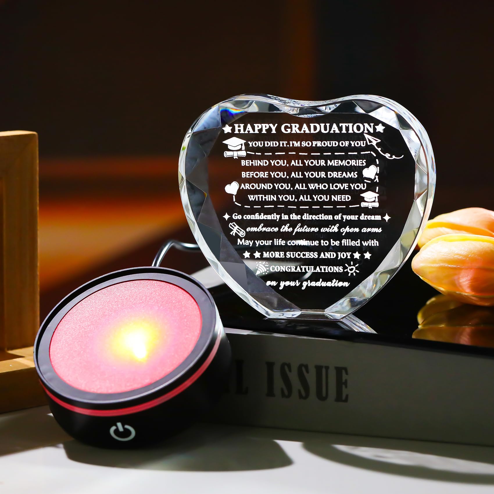 YWHL Geschenk zum Schulabschluss für Sie und Ihn 2024, Glückwunschgeschenk für Damen und Herren, Kristall-Abschluss-Plakette mit bunter LED-Basis, Master-Abschluss-Geschenk