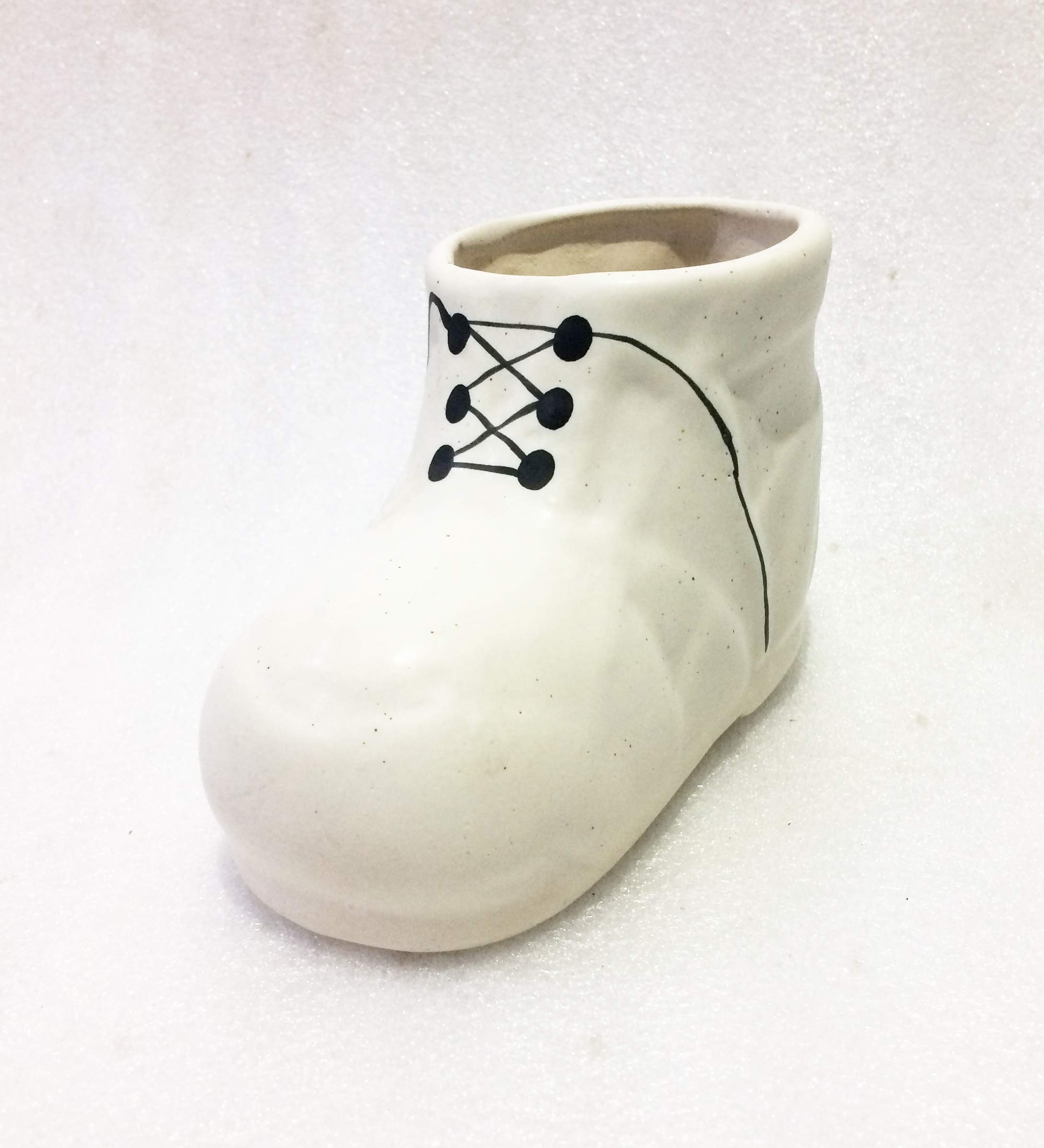 METIER Shoe Shape Ceramic Flower Pot Small Planter for Desk Home Office Garden Hotel Restaurant Decor Indoor Outdoor Decoration | Pack of 1 (B07VPVVN4N) Amazon Price History, Amazon Price Tracker