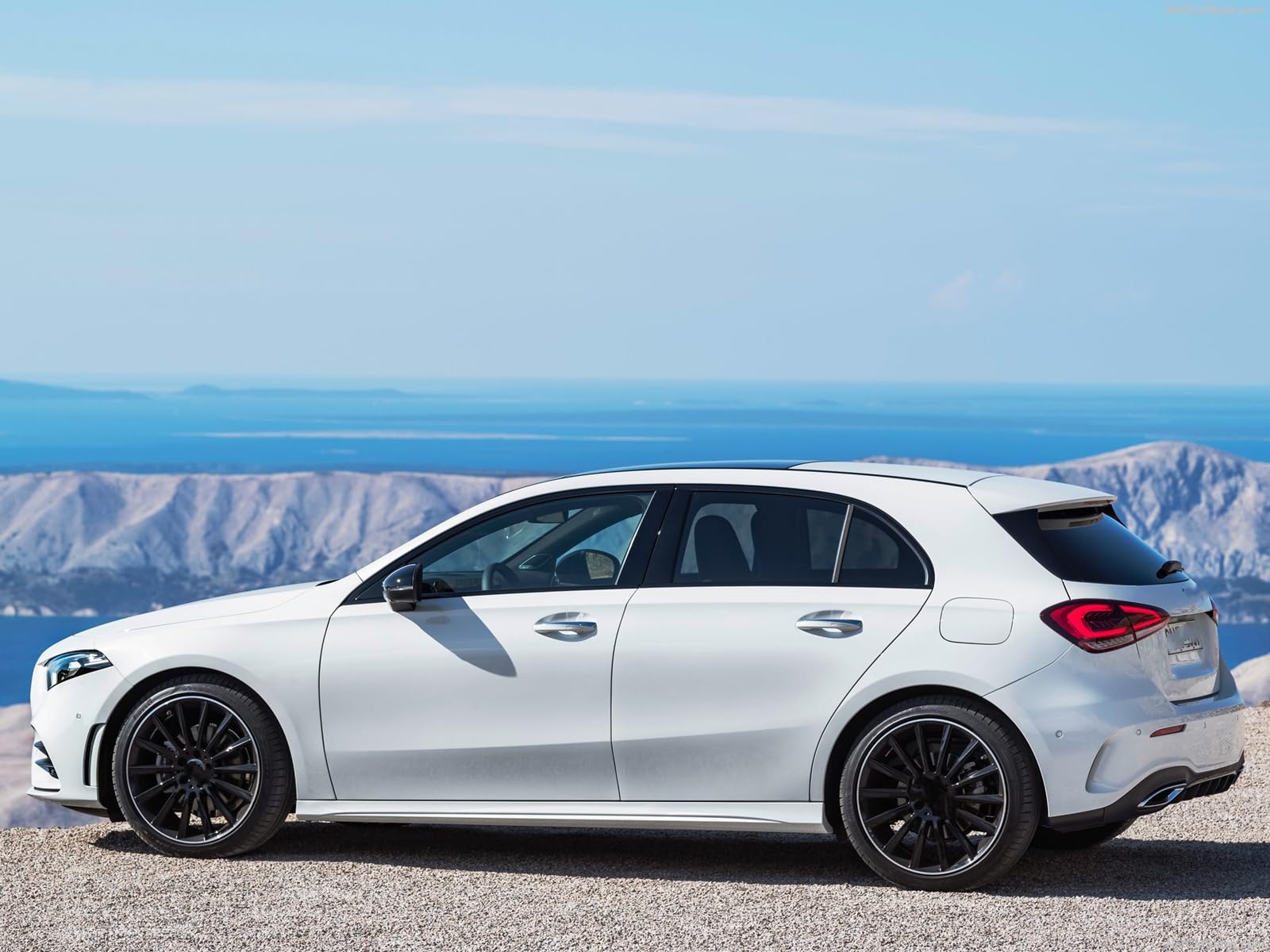 Strisce di modanatura per finestre per Benz W177 Classe A 2019-2024, colore nero