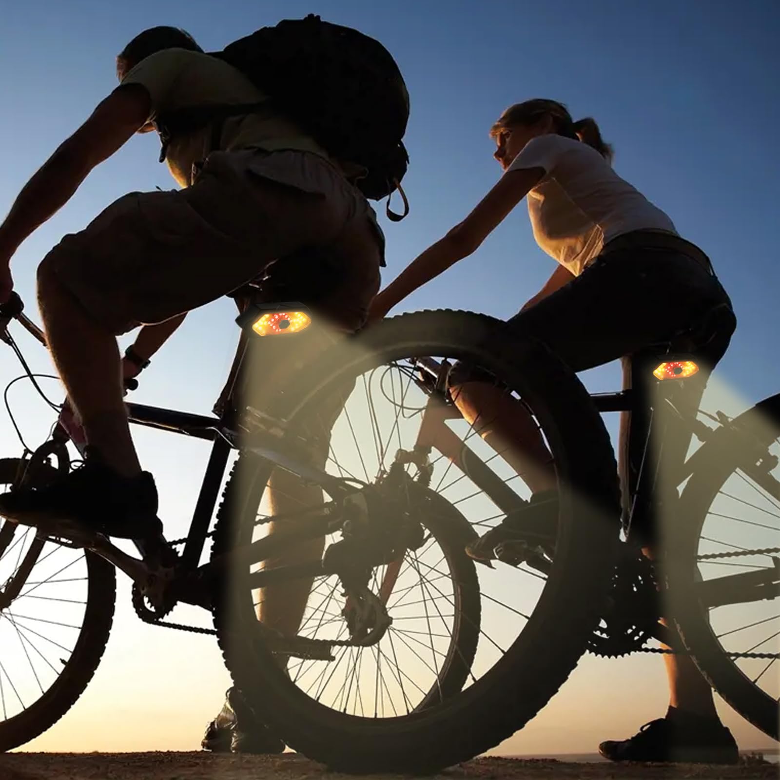 EBUYFIRE Feu Arrière Vélo avec Clignotants et Télécommande - 5 Modes LED, IPX4 Étanche, USB Rechargeable, Klaxon Intégré, Montage Universel
