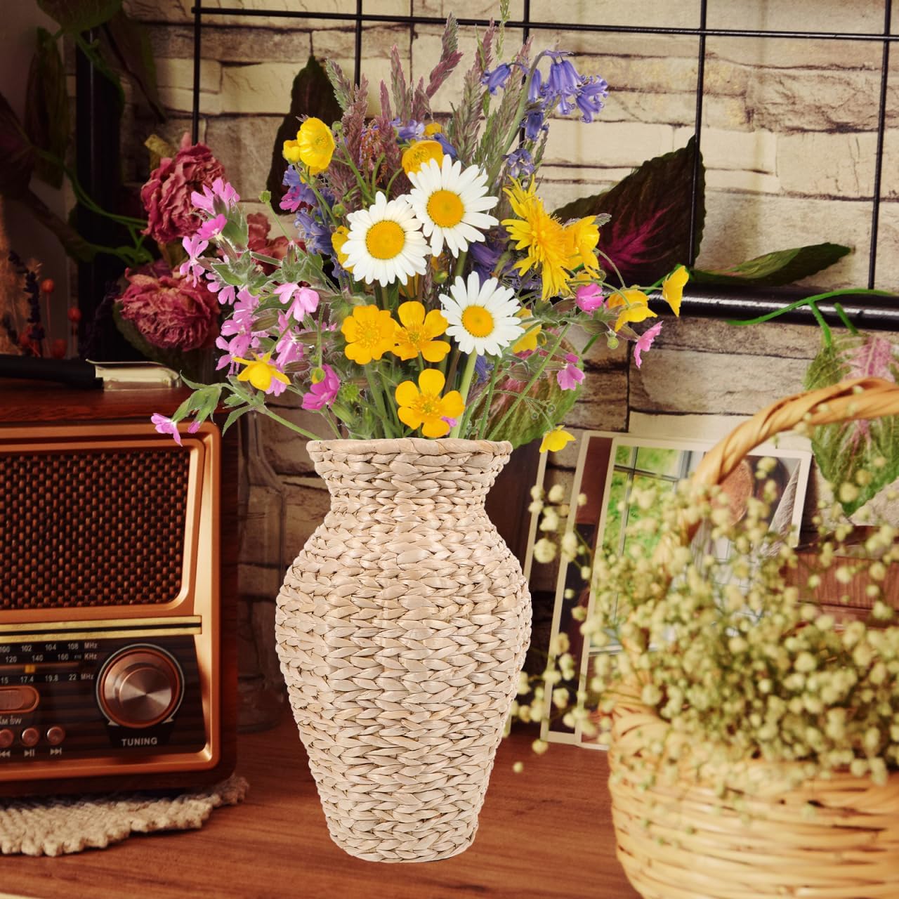 Amosfun Rattan Vase Cattail Decorative Vase Dried Flower Arrangement Home Office Countertop Centerpieces 6.8 x 6.8 x 11 Inch