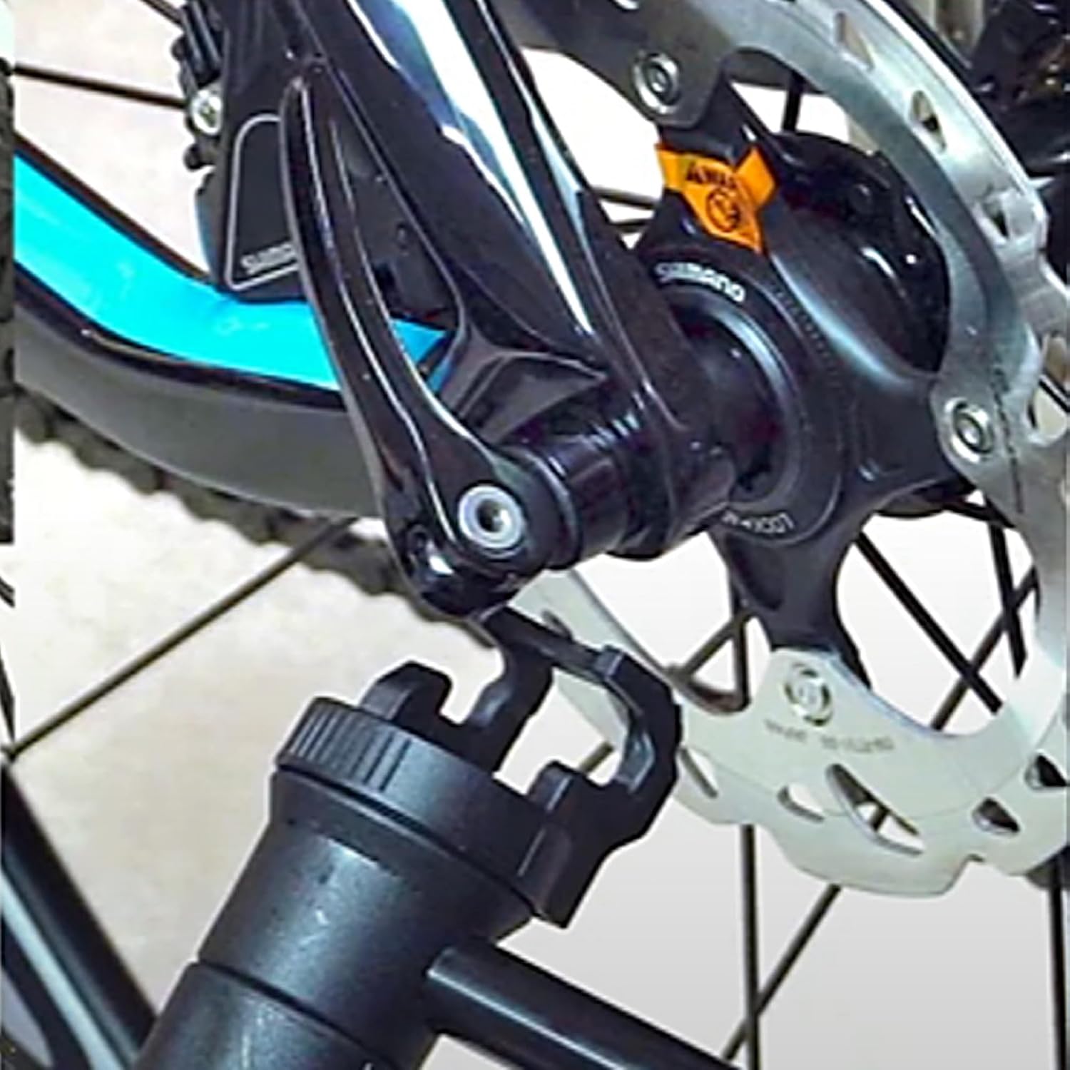 DS-30MP Display Stand, Mustard Maintenance Stand